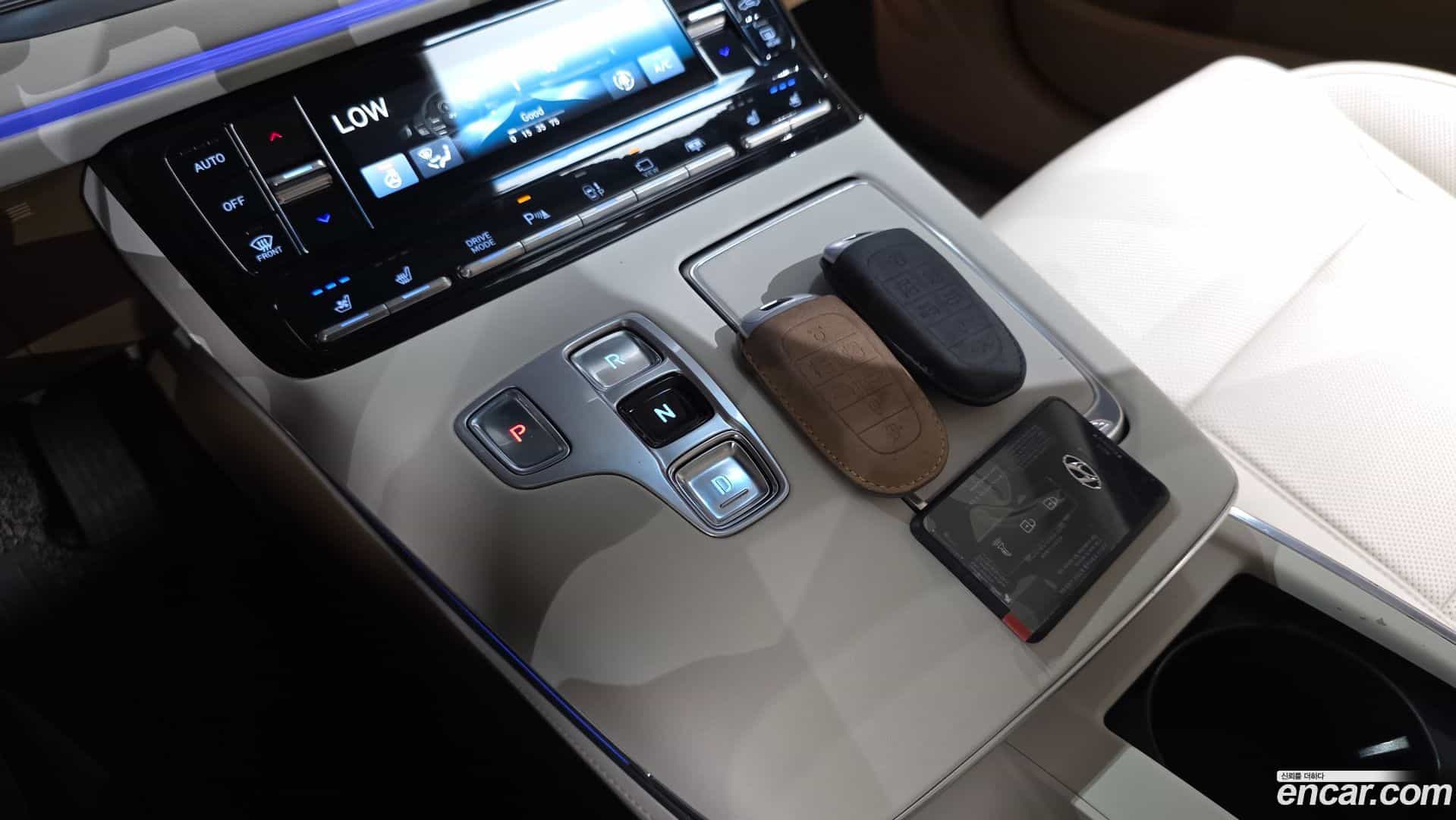 Grandeur Hyundai 2020.0-INNER-009