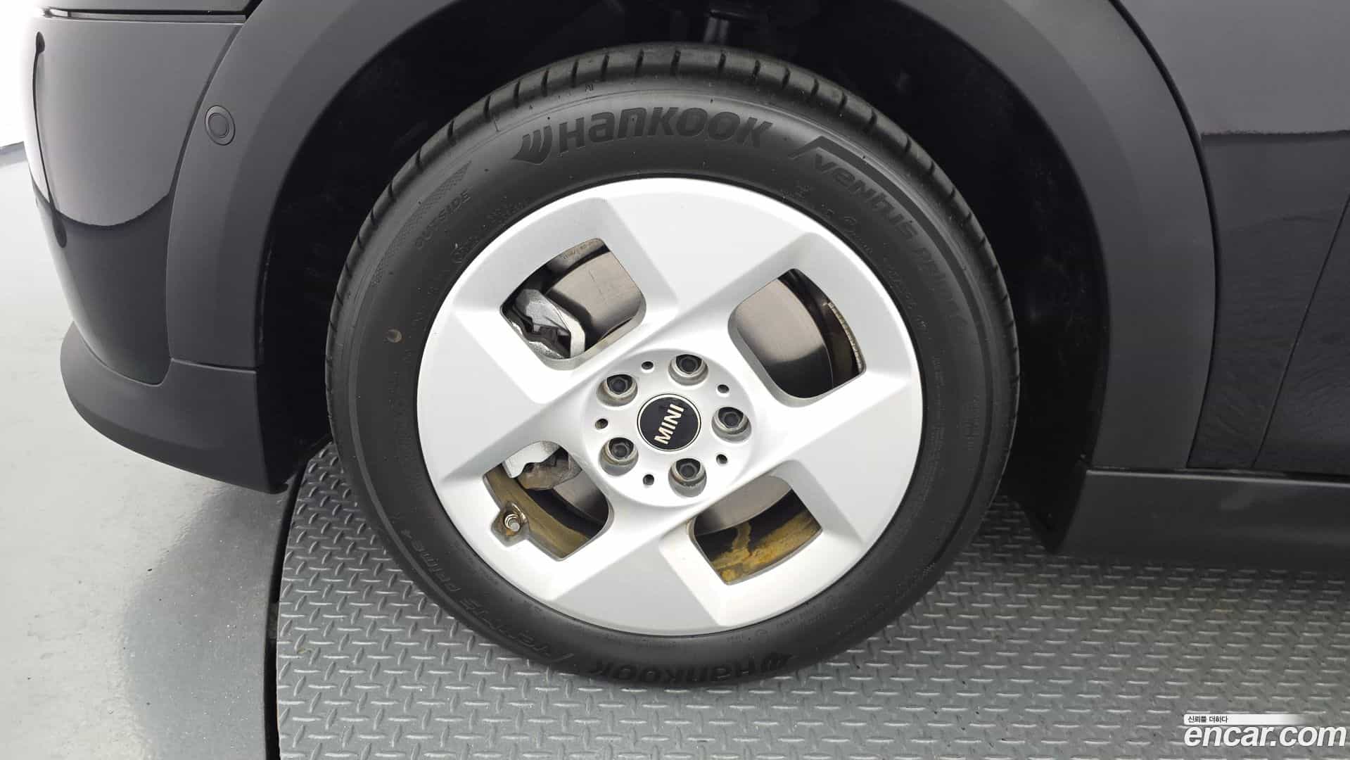 Cooper Mini 2026.1-OUTER-005