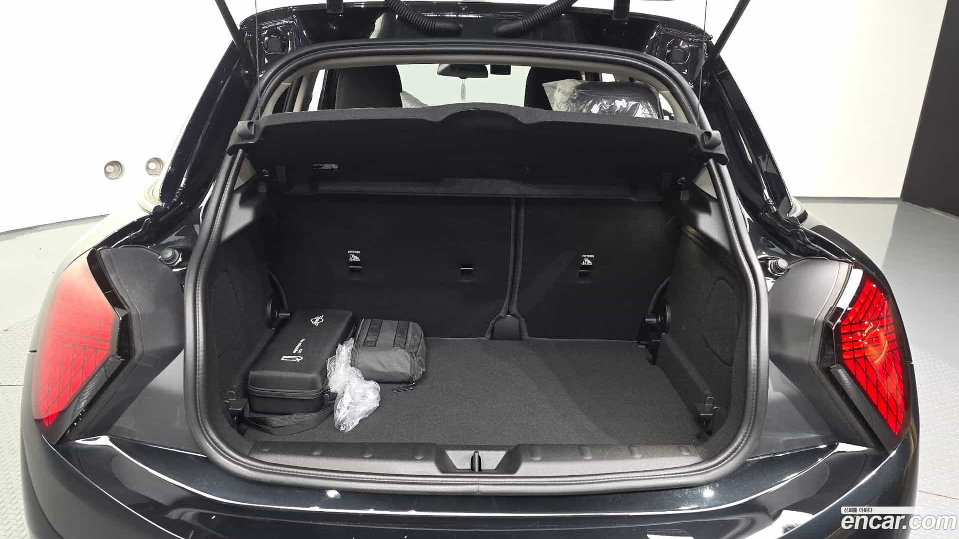 Cooper Mini 2026.1-OPTION-024