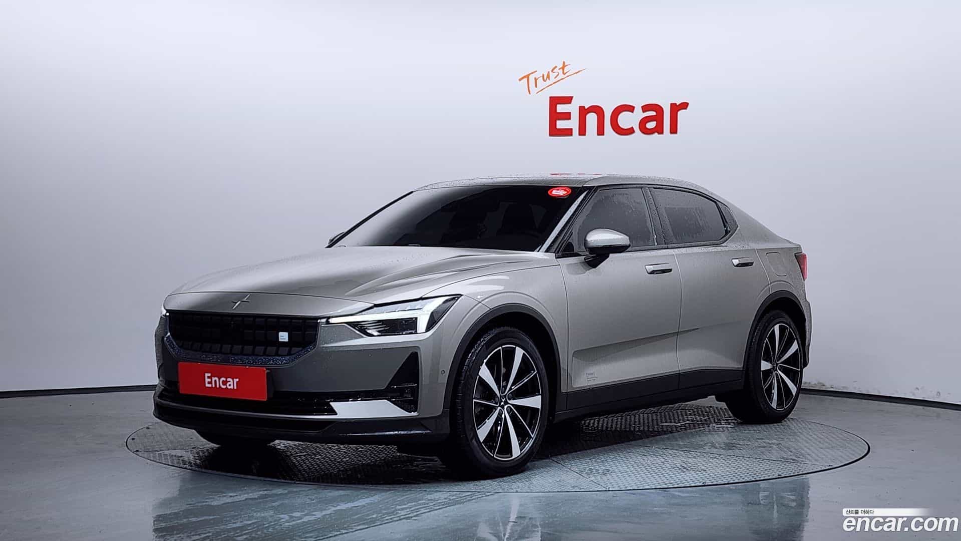 Polestar 2 Polestar 2022.4-OUTER-001