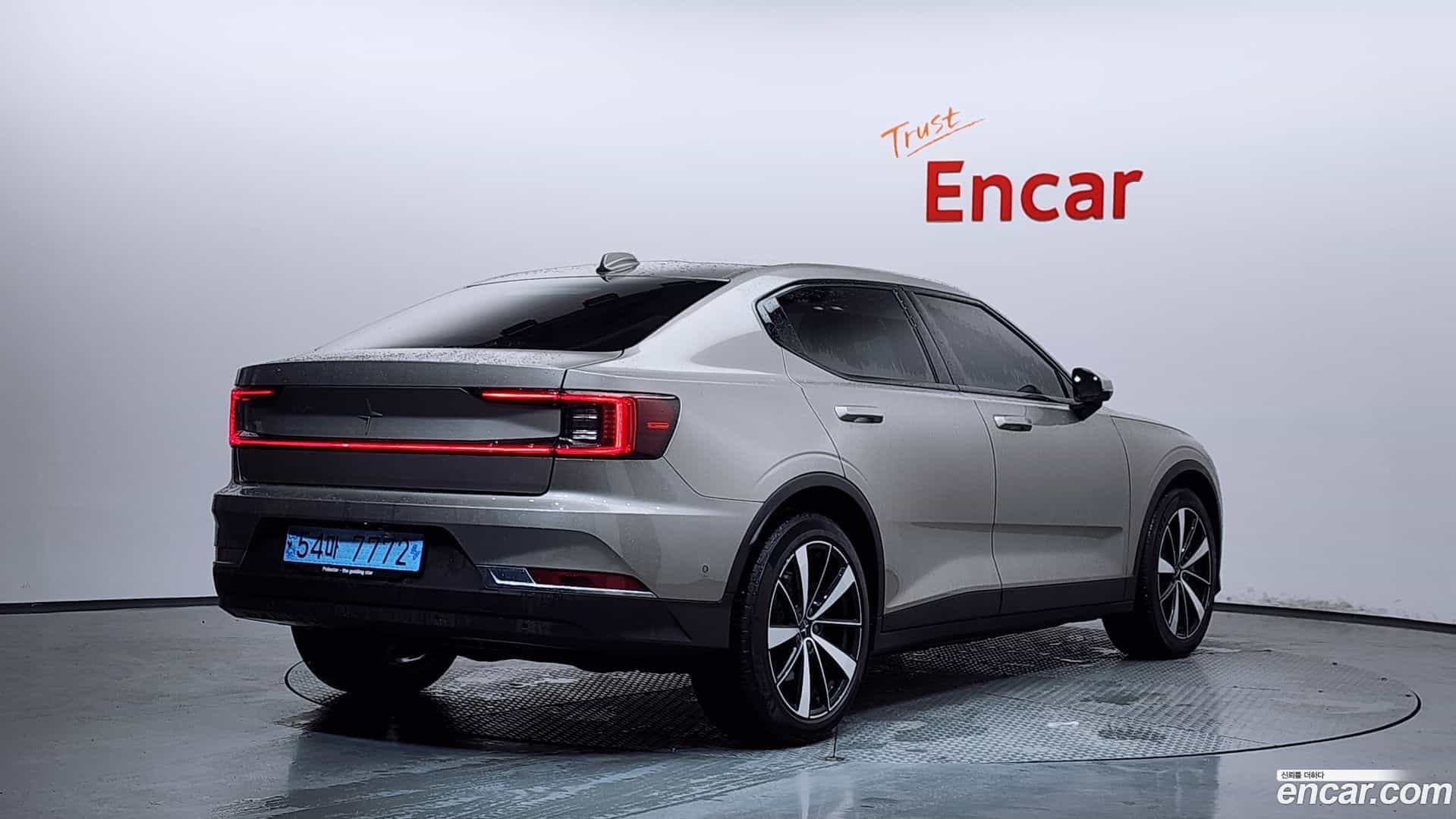 Polestar 2 Polestar 2022.4-OUTER-002