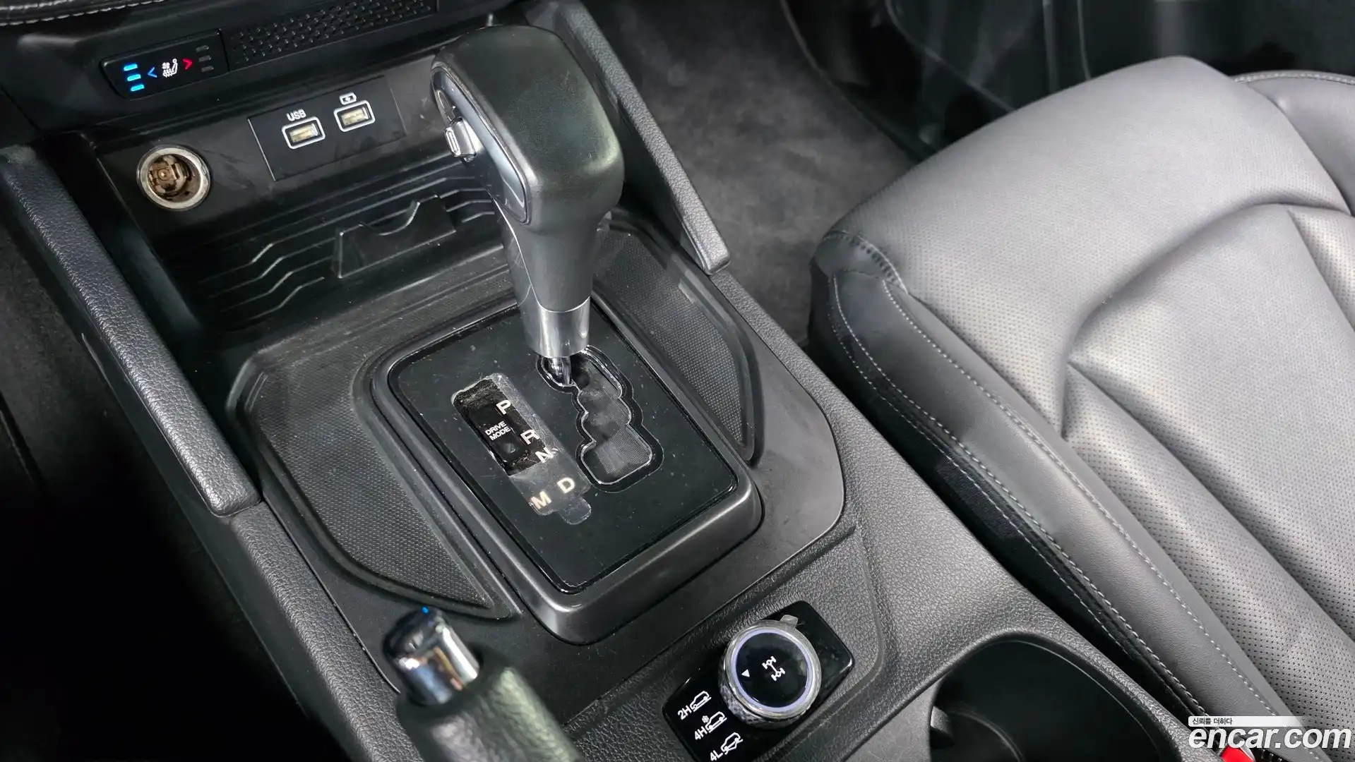 Rexton KG Mobility 2023.3-INNER-009
