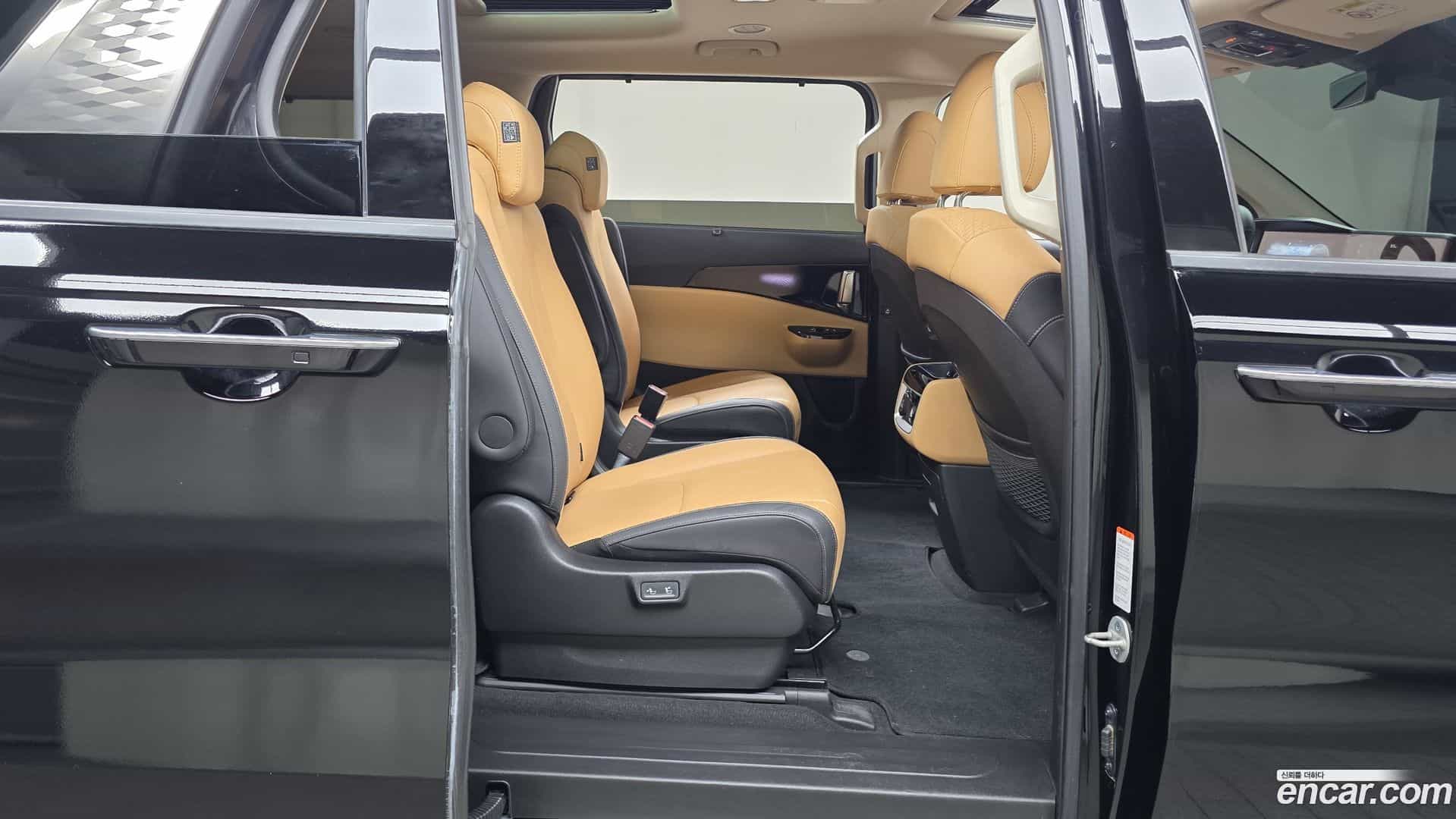 Canival Kia 2022.9-OPTION-015