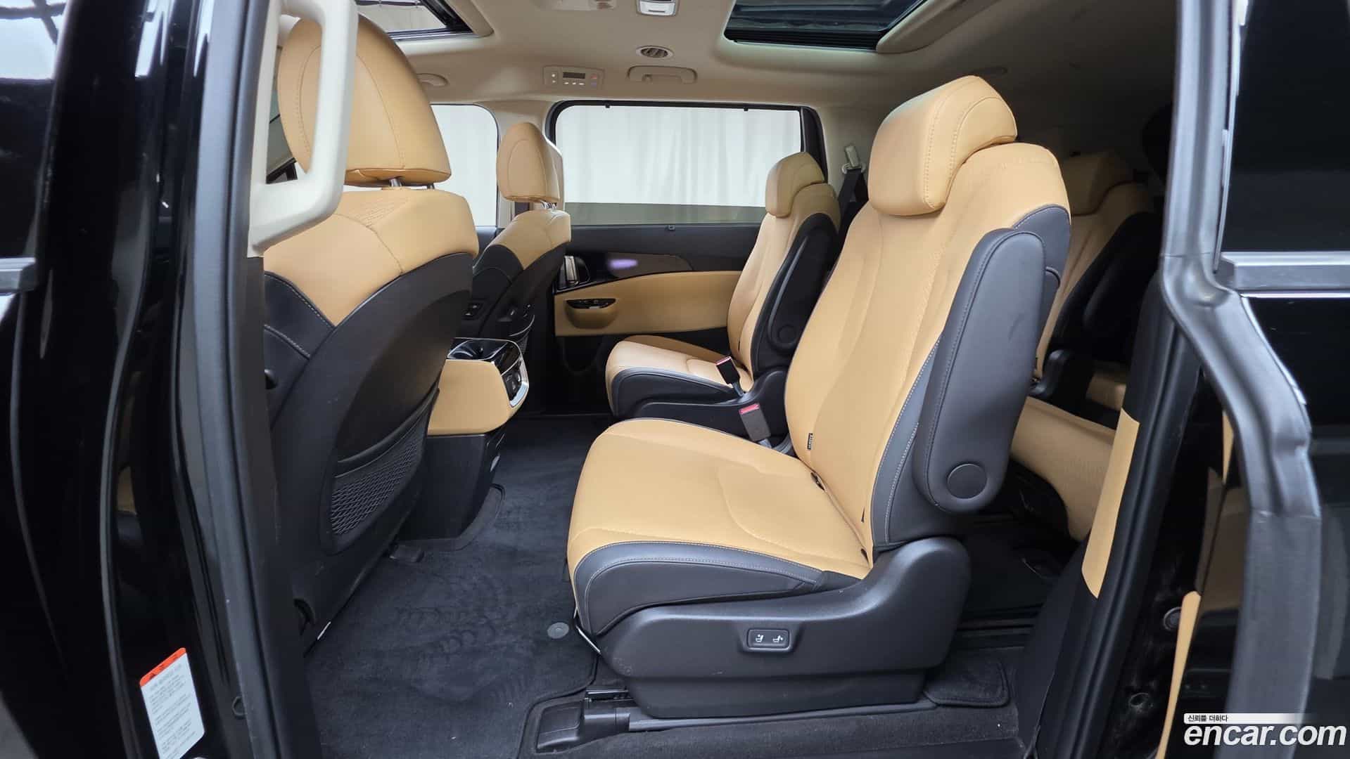 Canival Kia 2022.9-OPTION-016