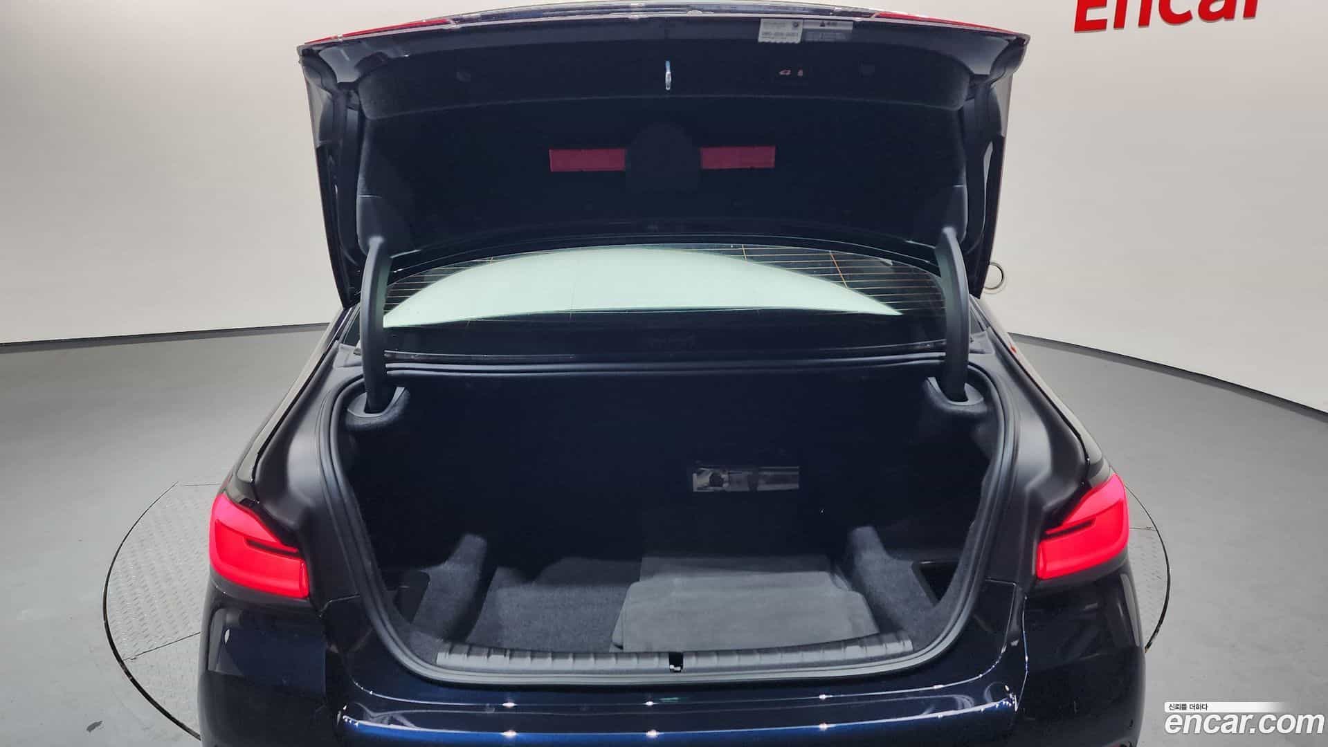 5-Series BMW 2021.4-OPTION-047