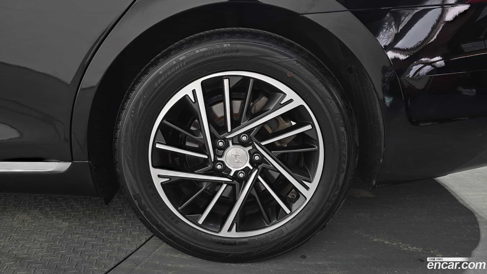 Grandeur Hyundai 2021.4-OUTER-031