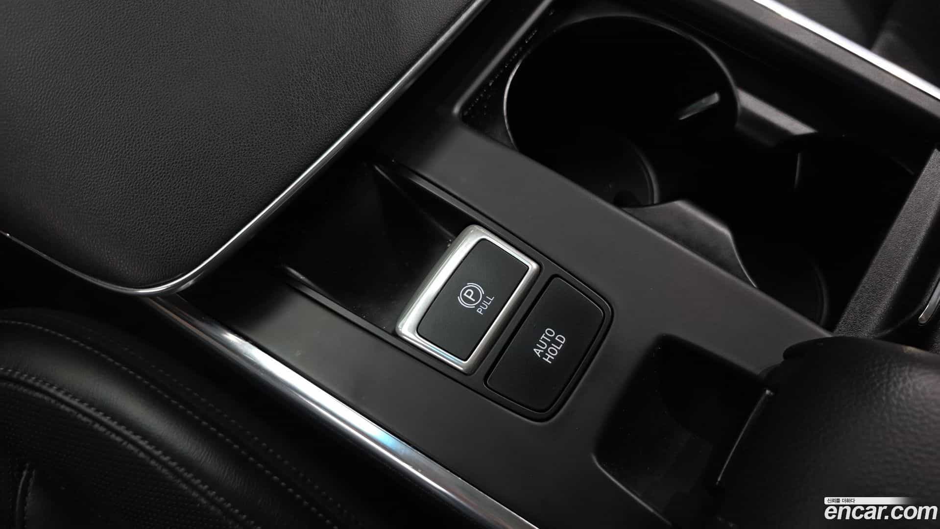 Grandeur Hyundai 2021.4-OPTION-042