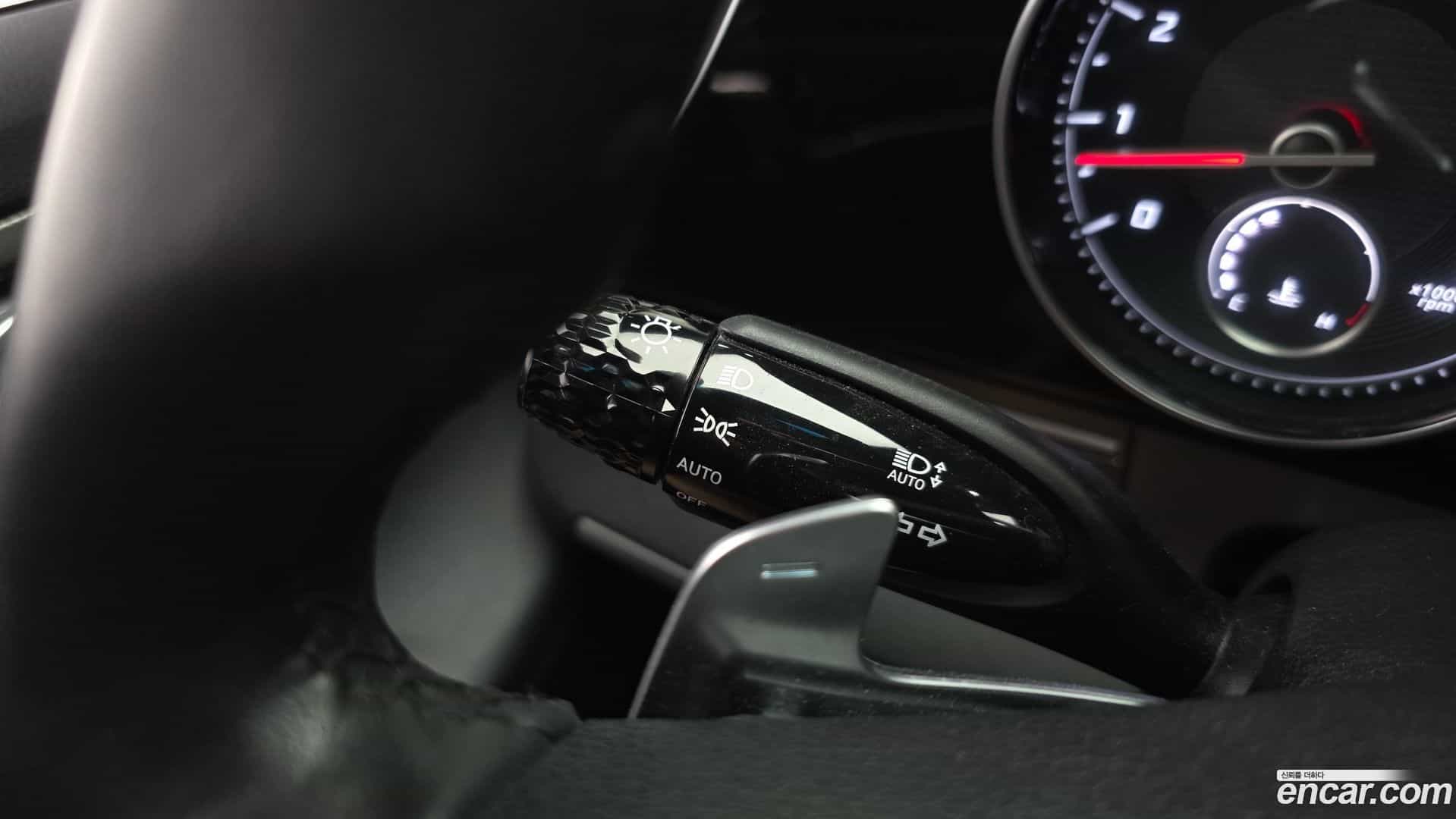 Grandeur Hyundai 2021.4-OPTION-043
