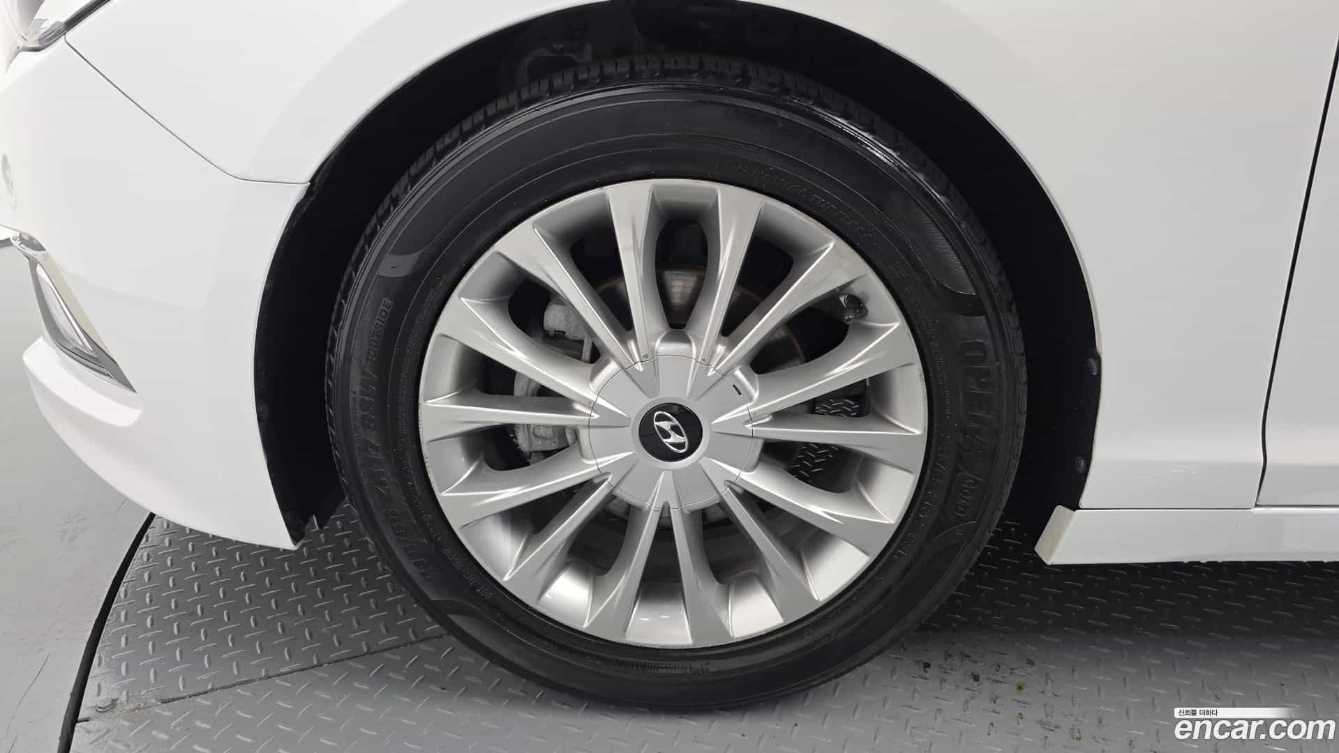 Sonata Hyundai 2016.8-OUTER-005