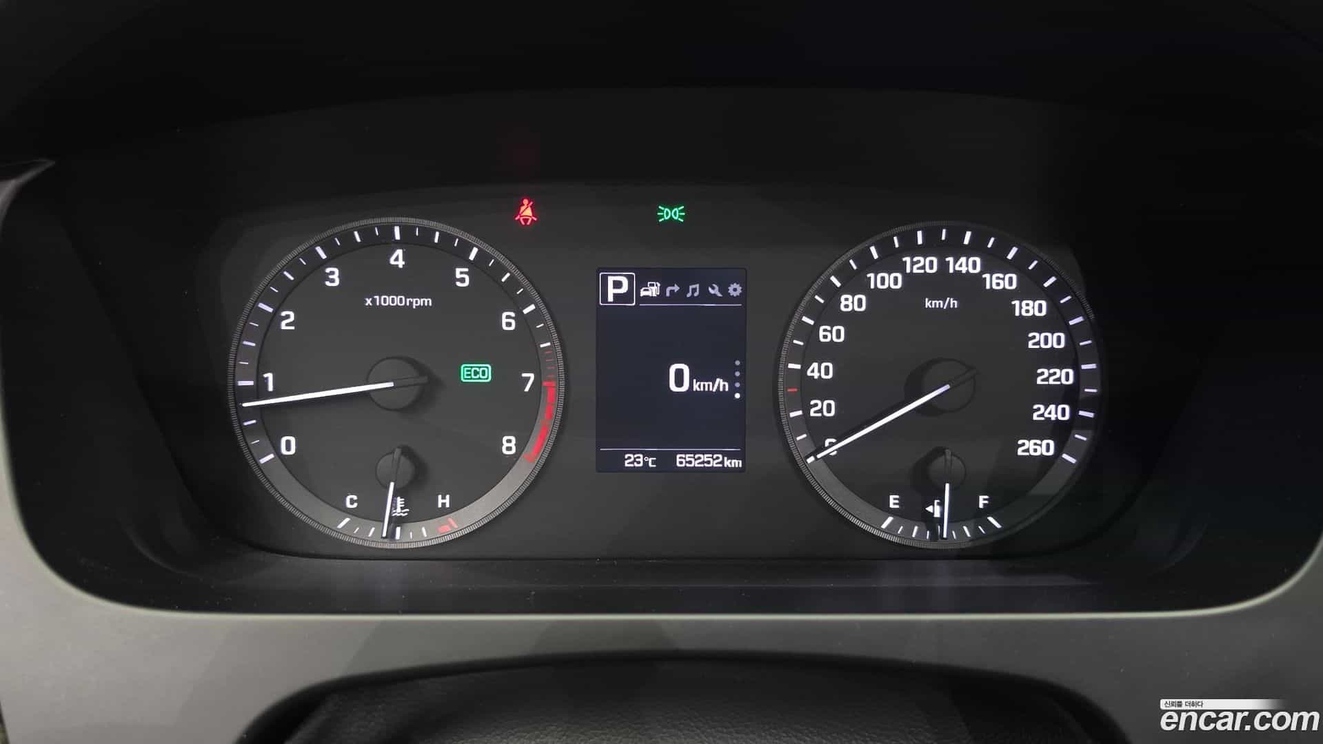 Sonata Hyundai 2016.8-INNER-008