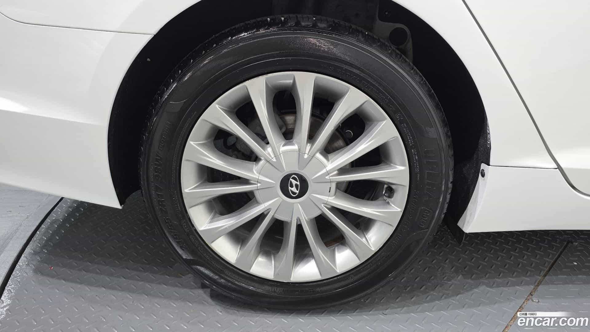 Sonata Hyundai 2016.8-OUTER-031