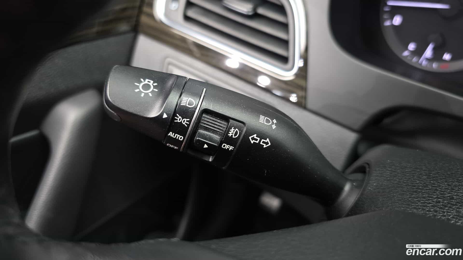 Sonata Hyundai 2016.8-OPTION-041