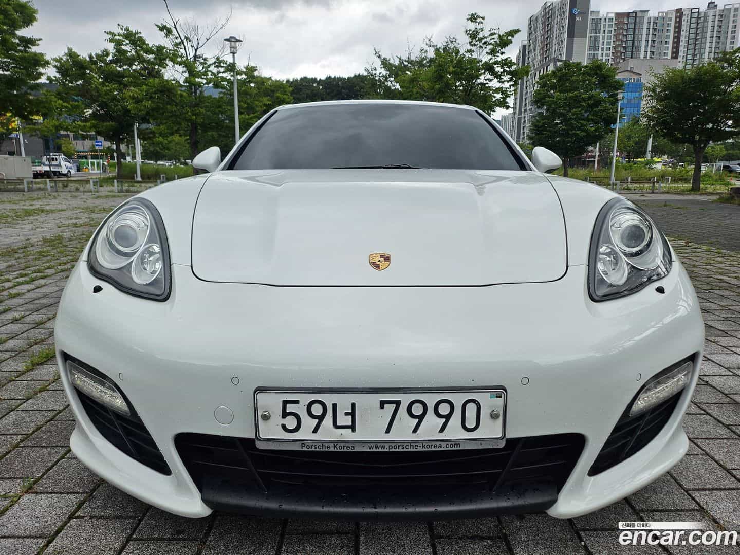 Panamera Porsche 2013.1-OUTER-001