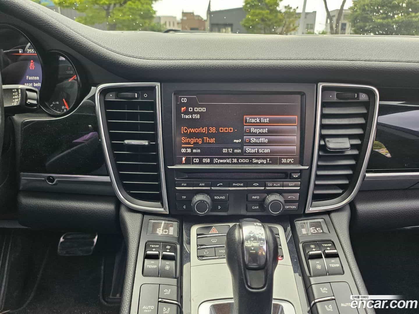 Panamera Porsche 2013.1-OPTION-022