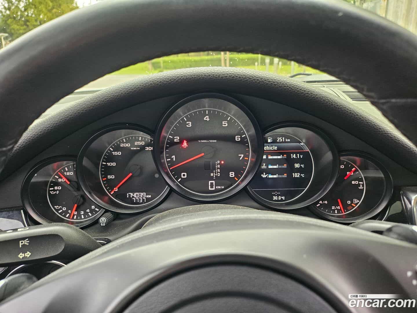 Panamera Porsche 2013.1-OPTION-024