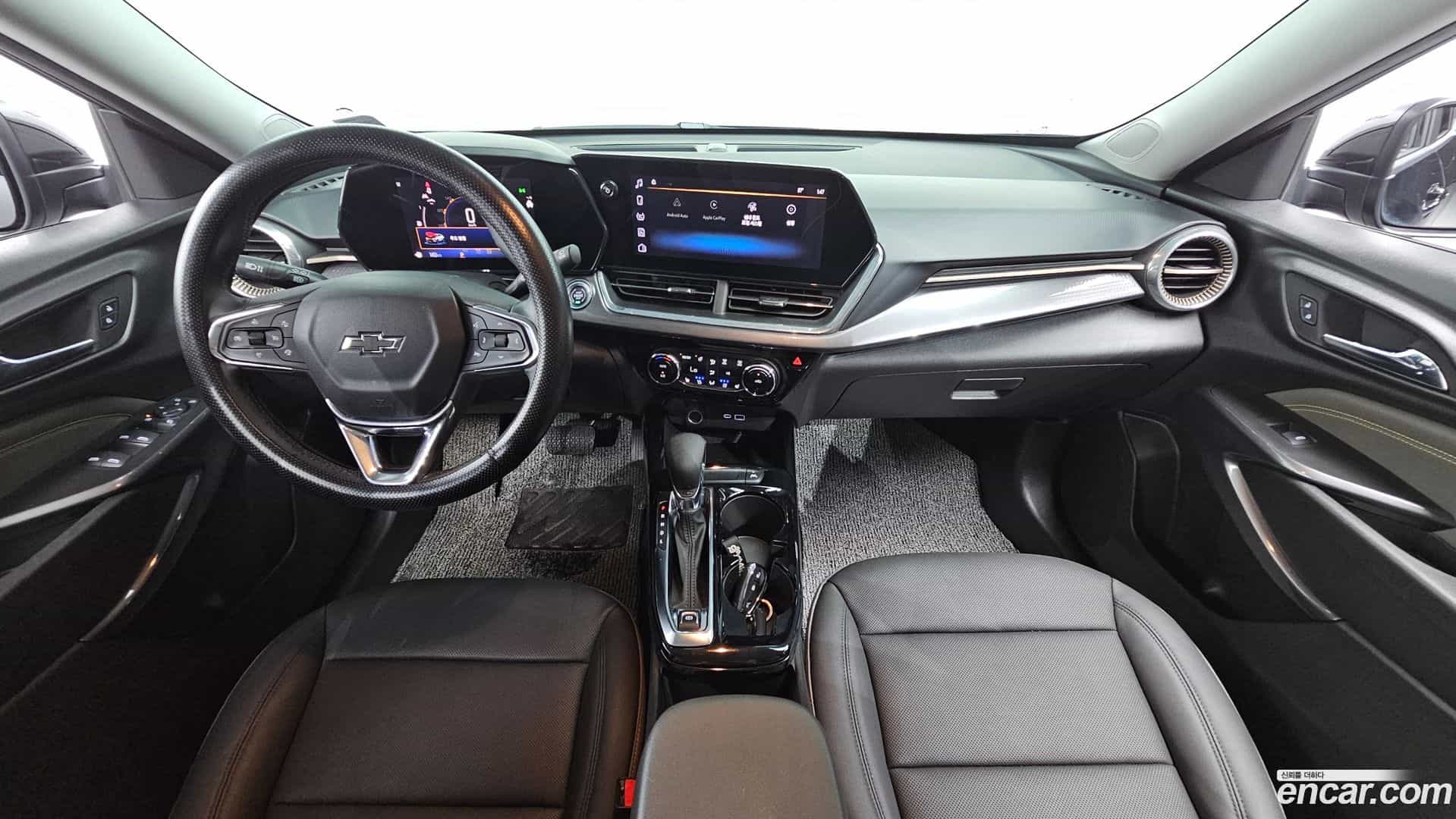 Trax Chevrolet 2023.6-INNER-007