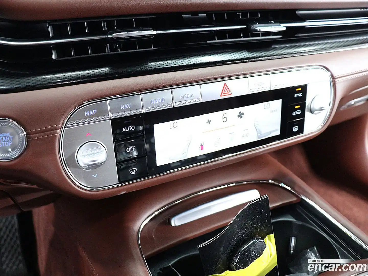 G90 Genesis 2022.3-INNER-009