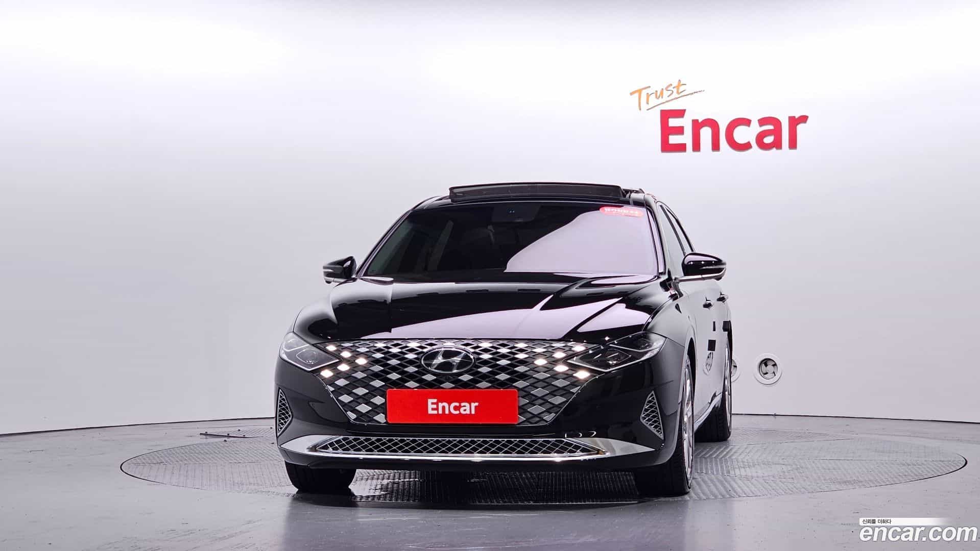 Grandeur Hyundai 2022.5-OUTER-003