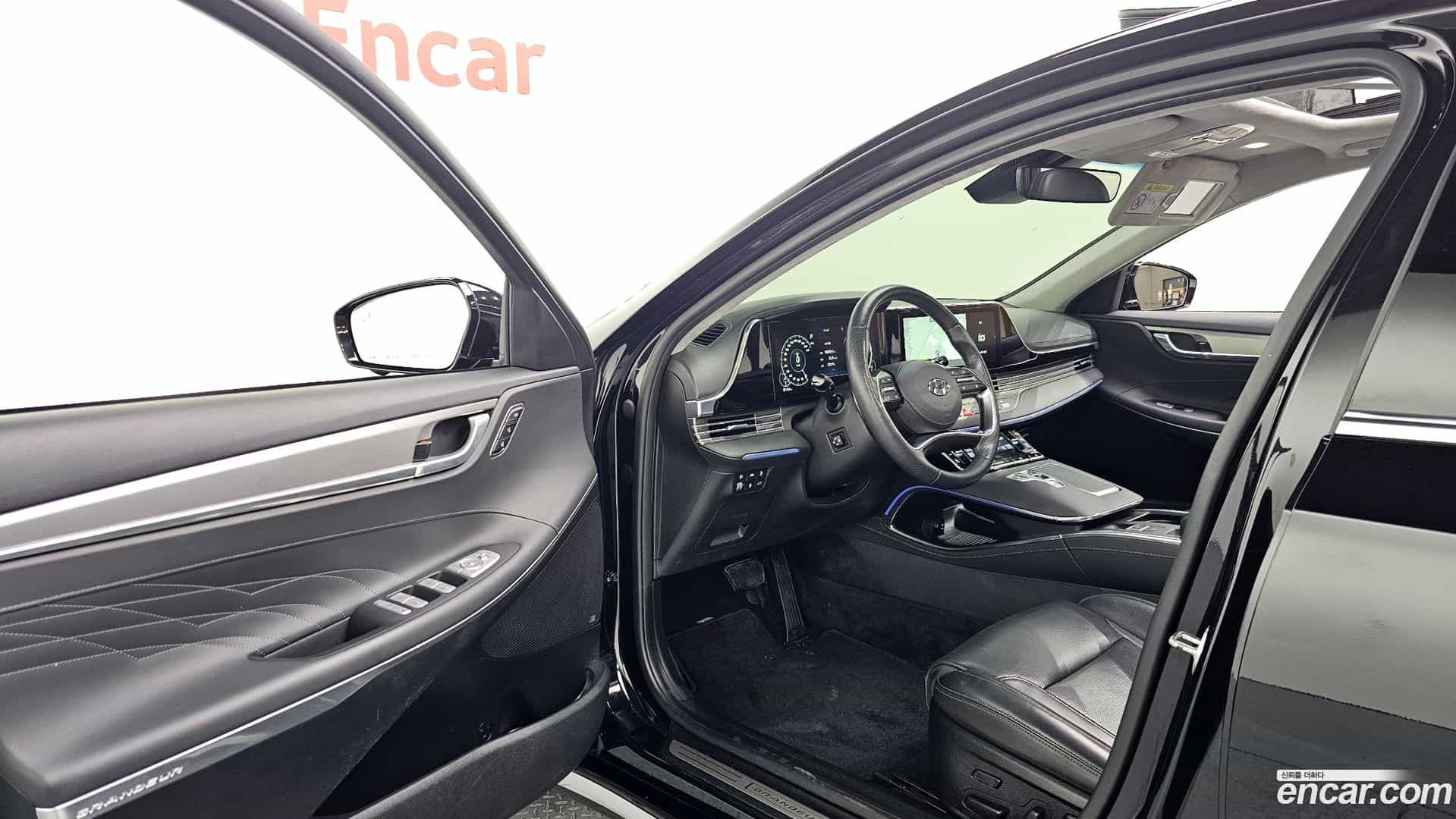 Grandeur Hyundai 2022.5-INNER-010