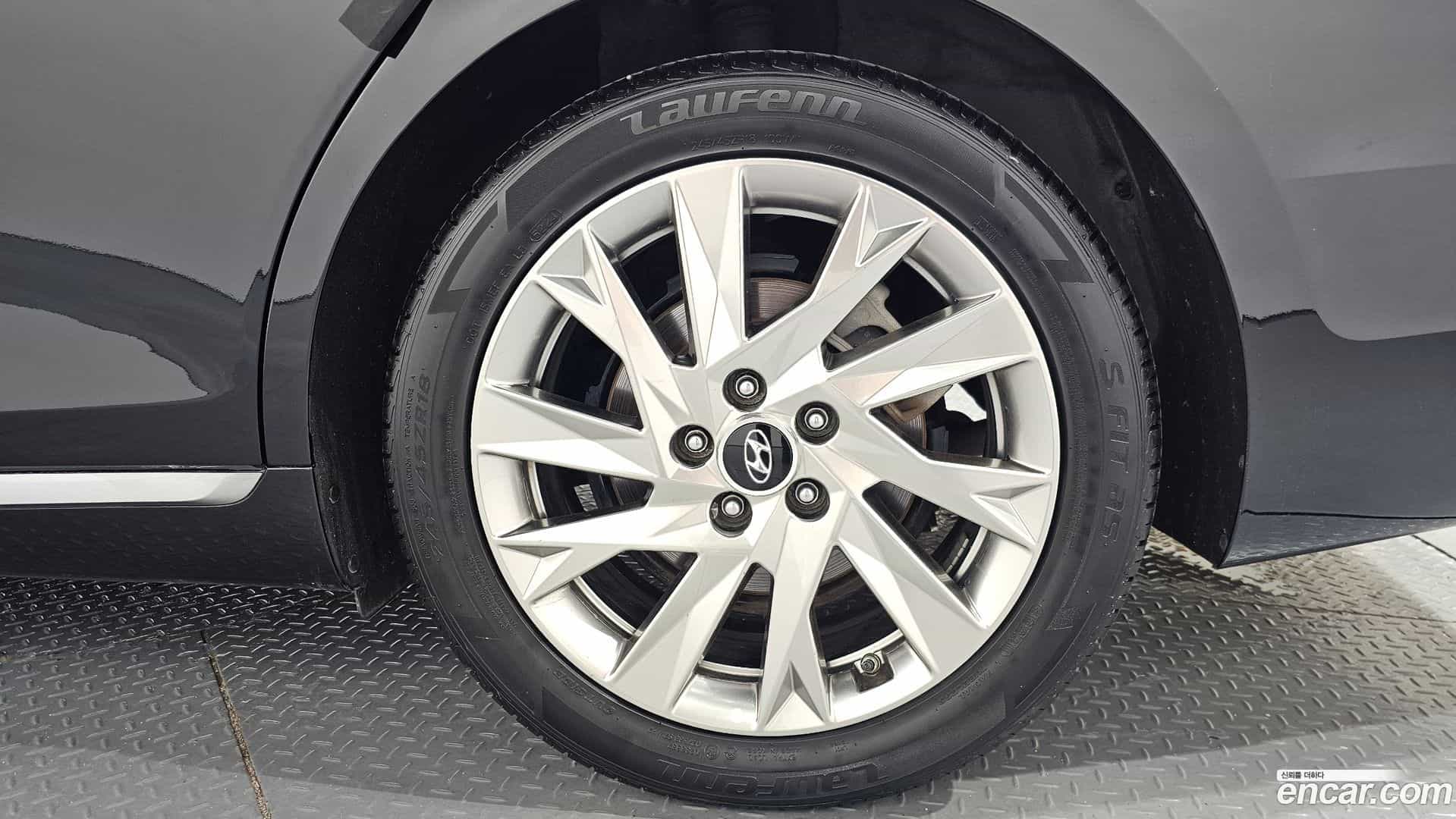 Grandeur Hyundai 2022.5-OUTER-031