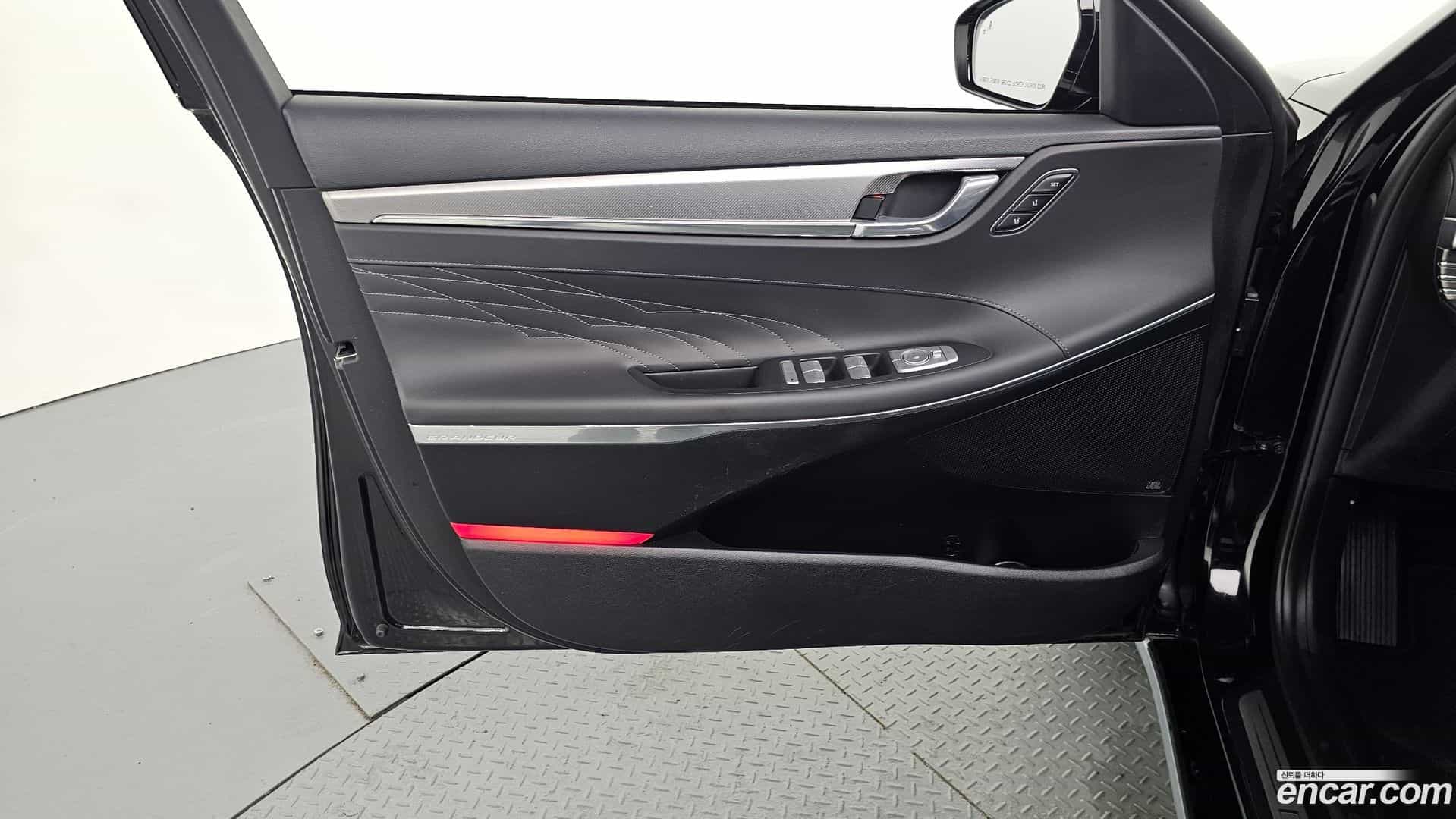 Grandeur Hyundai 2022.5-INNER-034