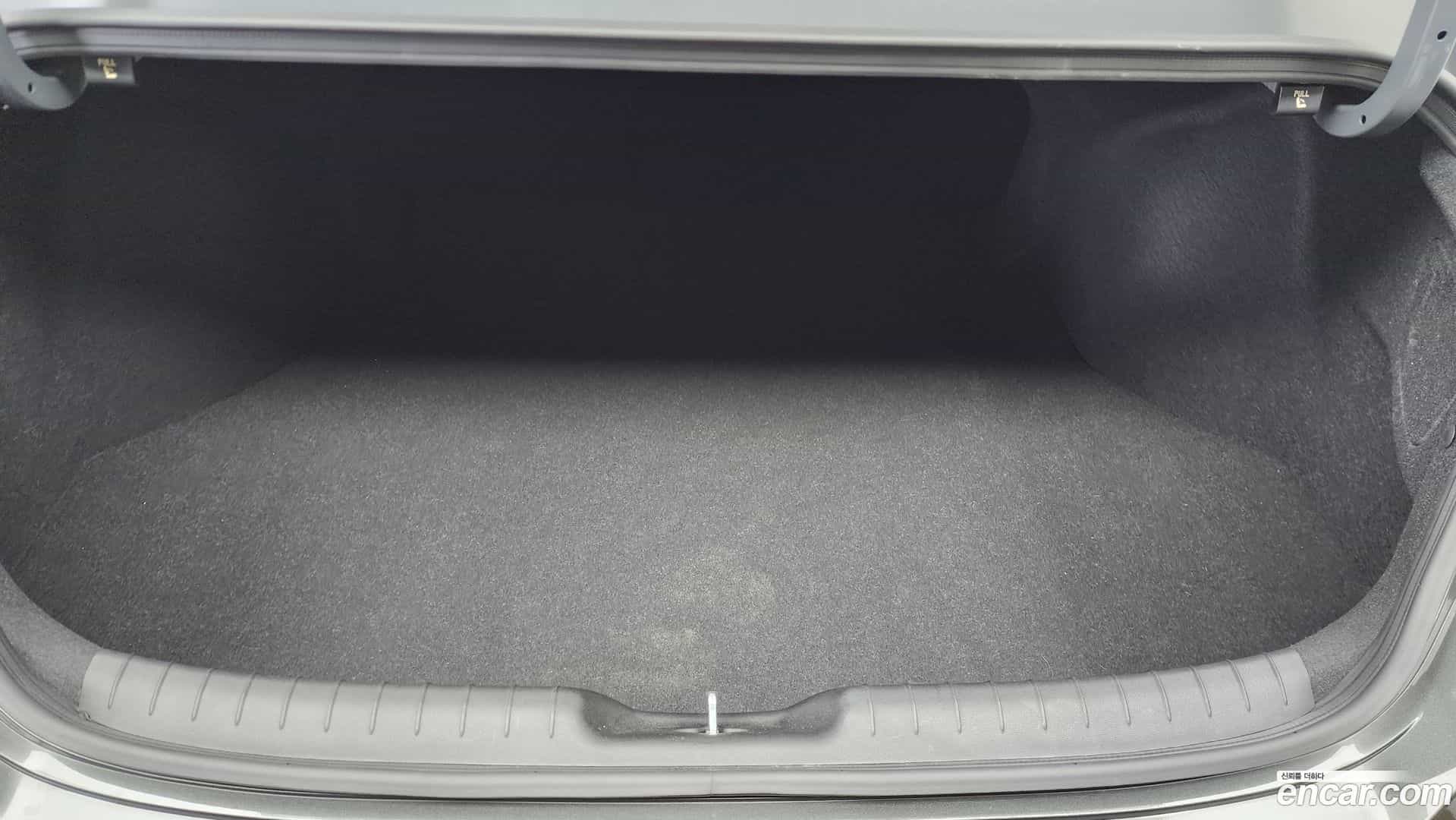 AVANTE Hyundai 2021.8-OPTION-024