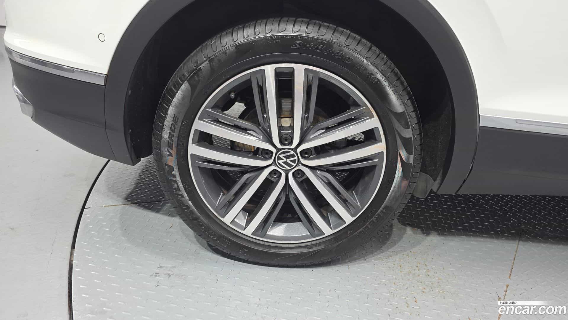 Tiguan Volkswagen 2023.6-OUTER-005