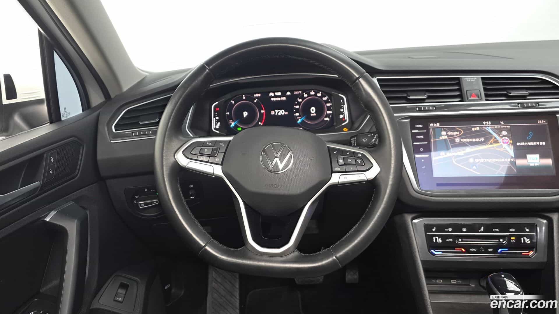 Tiguan Volkswagen 2023.6-OPTION-016
