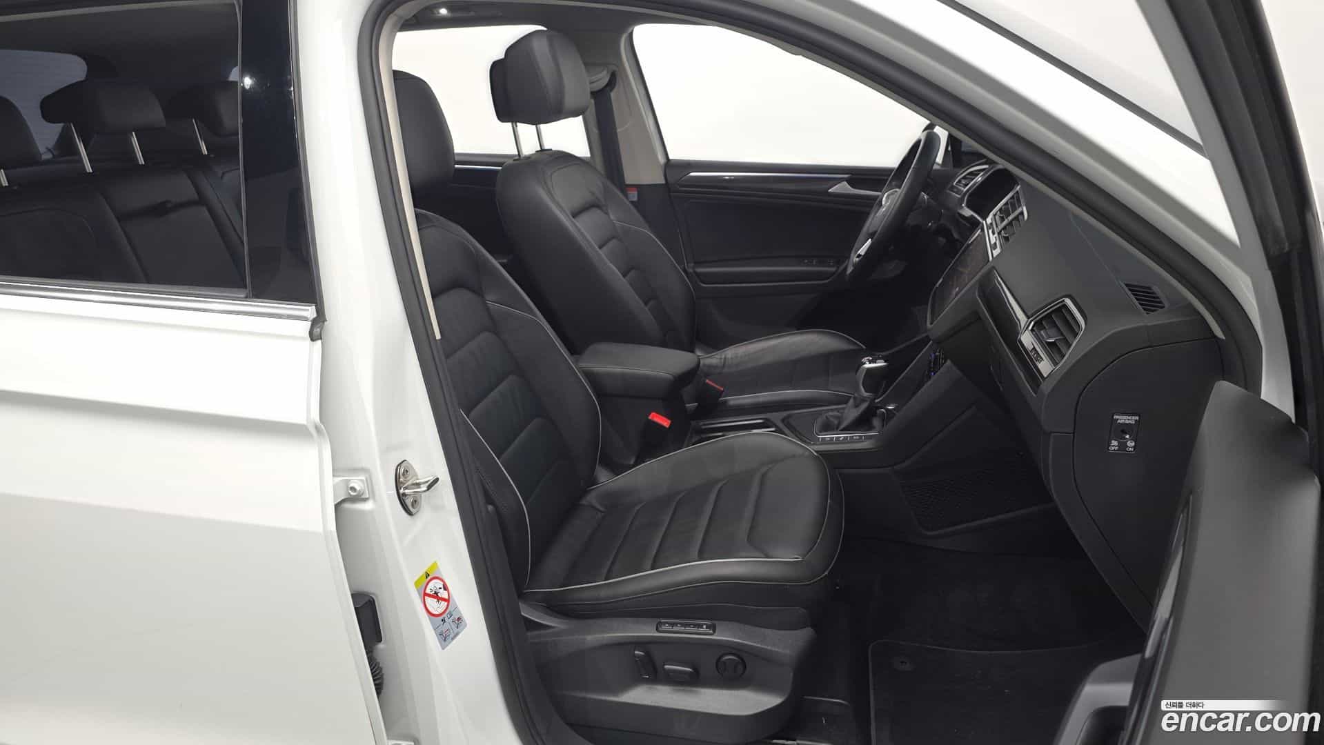 Tiguan Volkswagen 2023.6-INNER-036