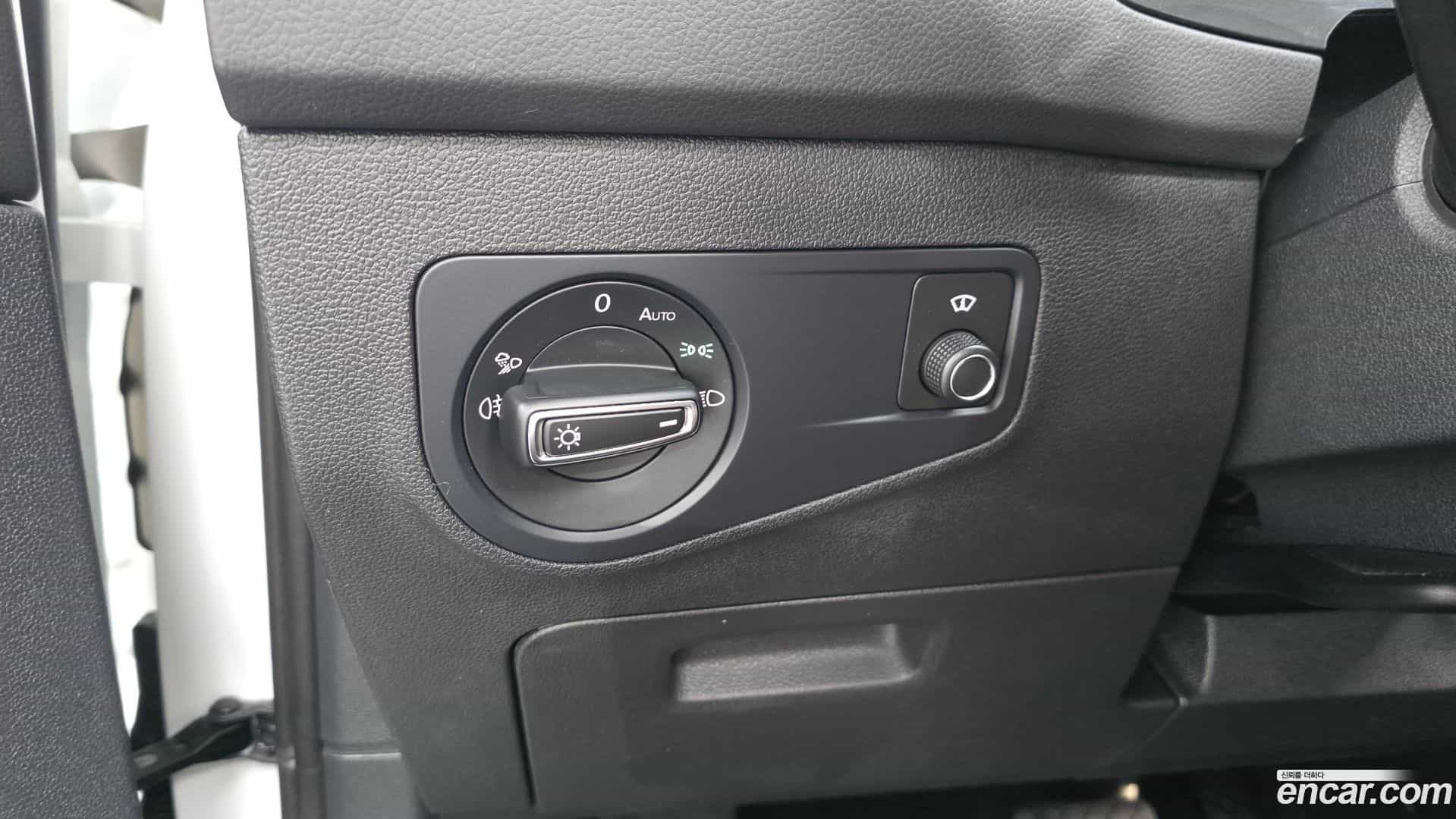 Tiguan Volkswagen 2023.6-OPTION-044