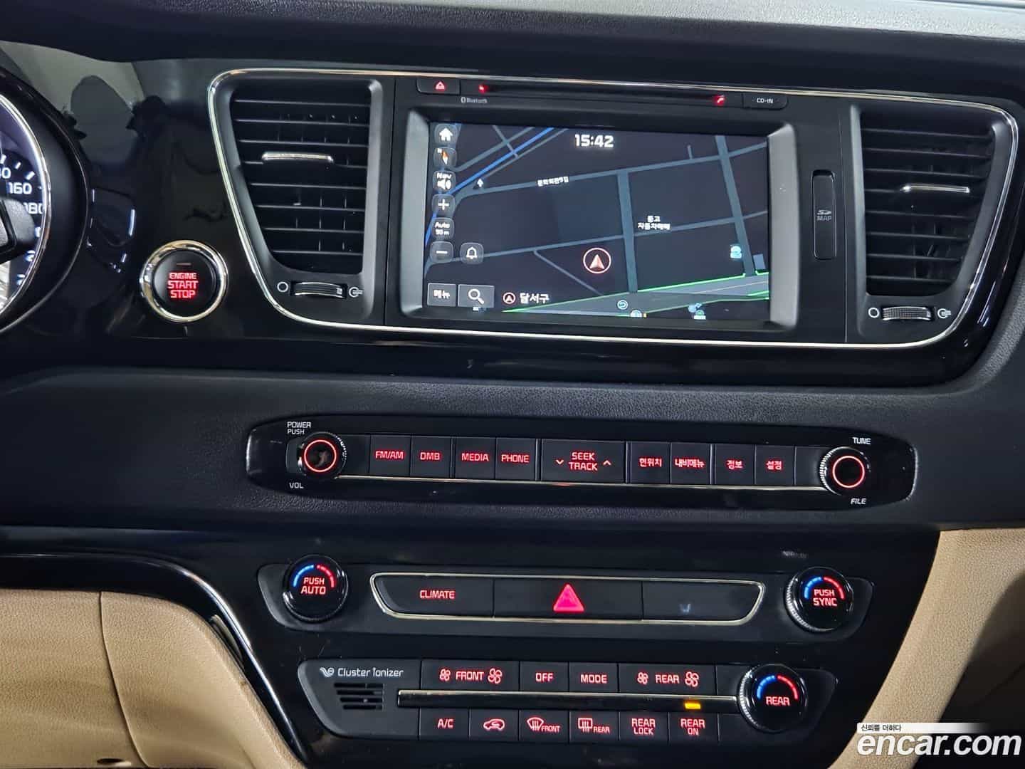 Canival Kia 2015.4-OPTION-017