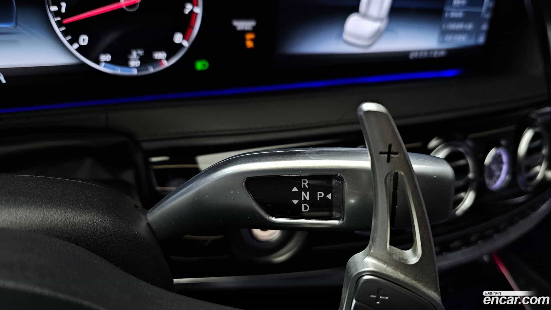 S-Class Mercedes-Benz 2018.3-INNER-009