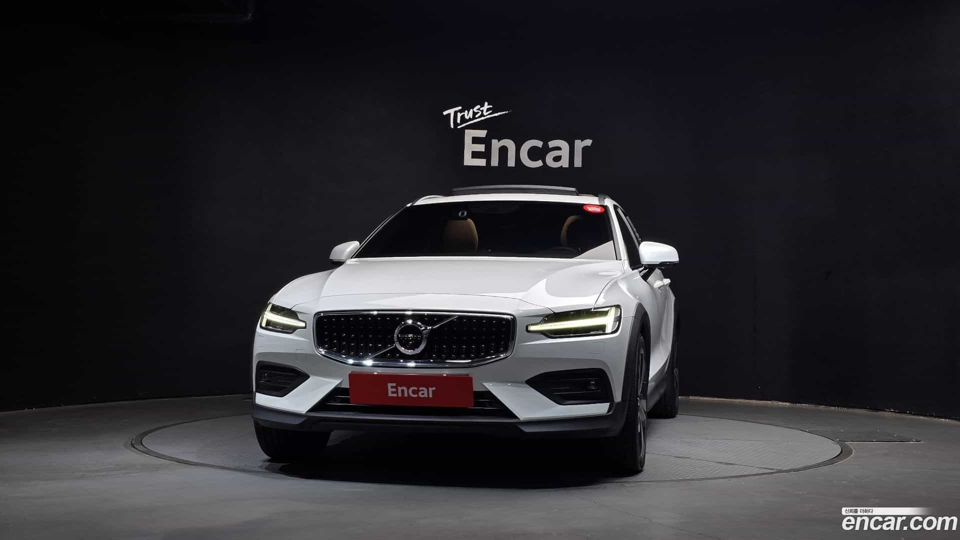 V60 Volvo 2019.6-OUTER-003