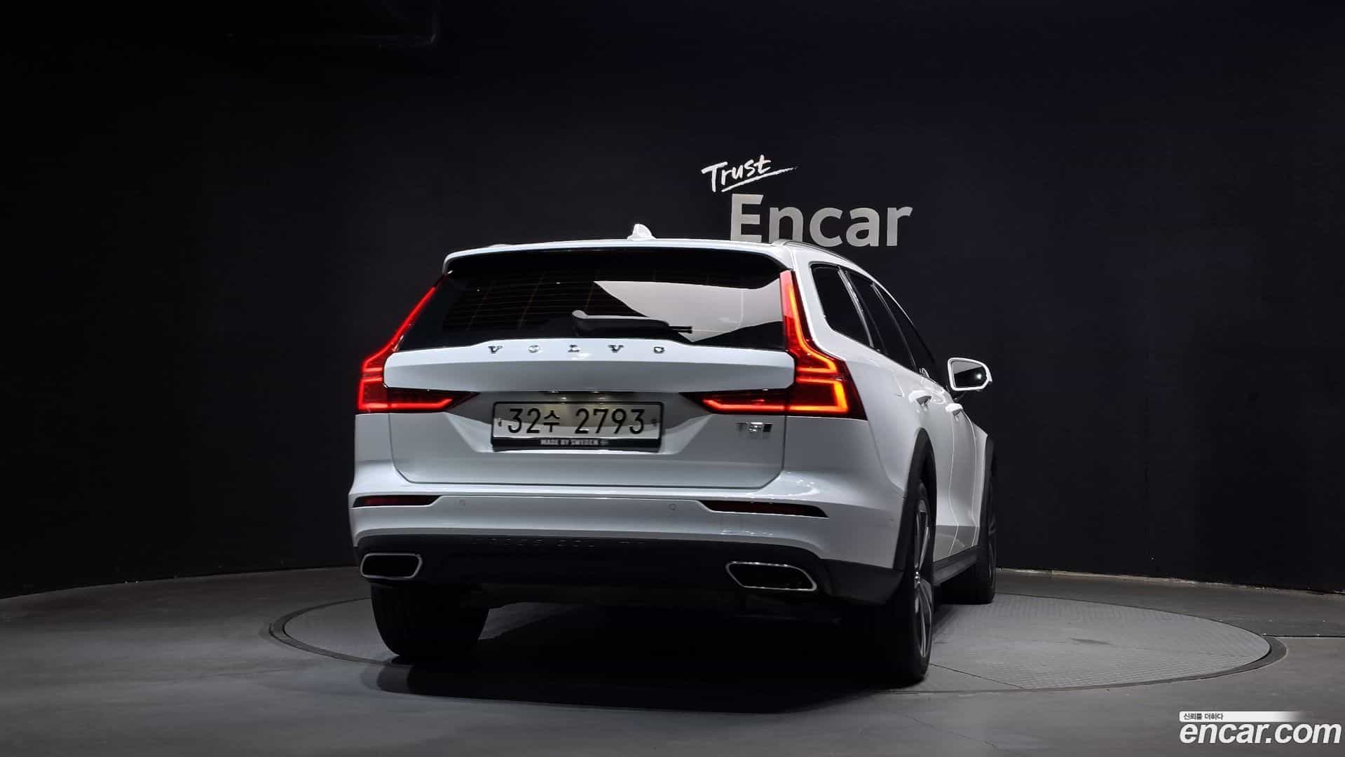 V60 Volvo 2019.6-OUTER-004