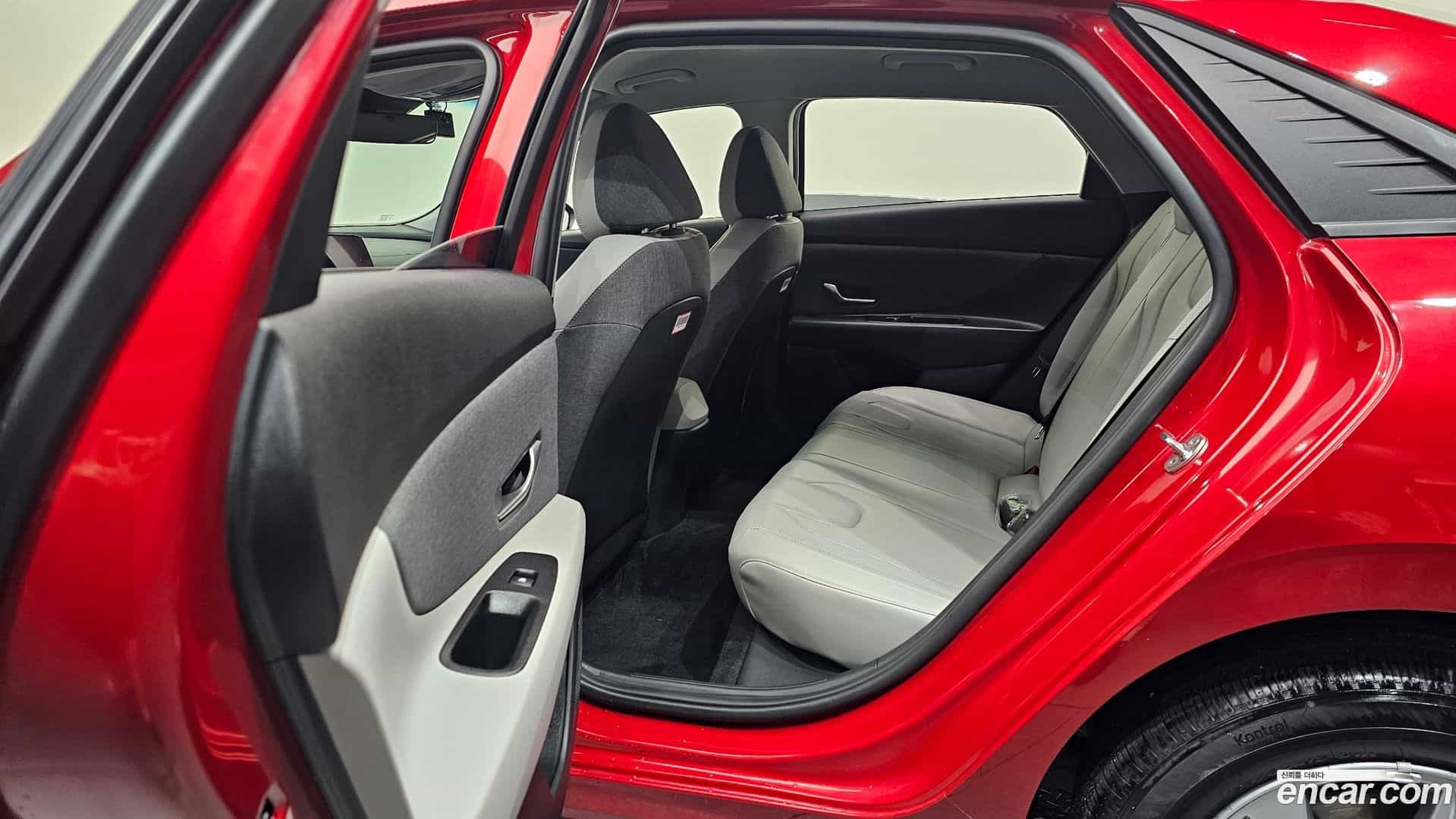 AVANTE Hyundai 2021.5-INNER-036