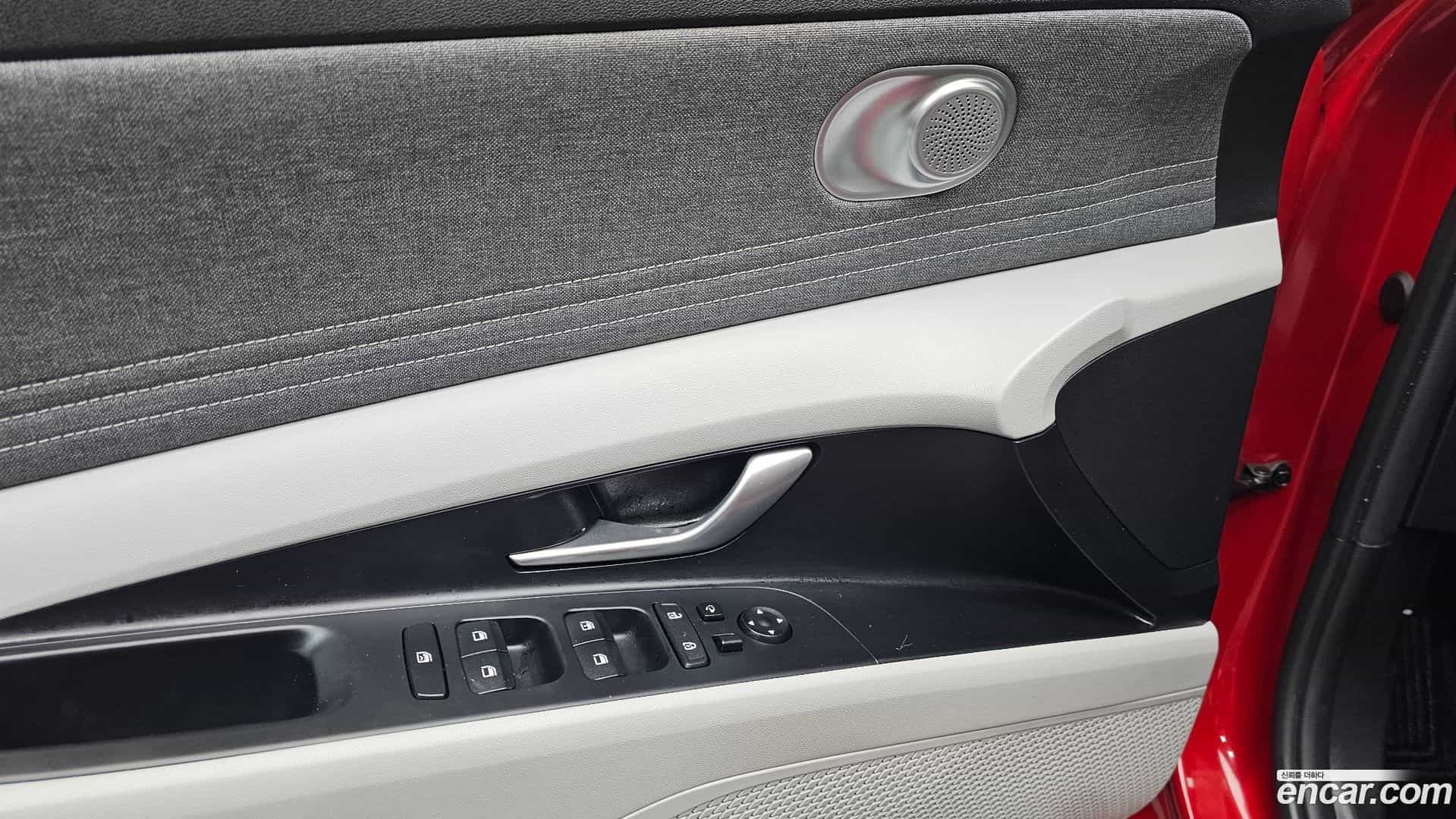 AVANTE Hyundai 2021.5-OPTION-040