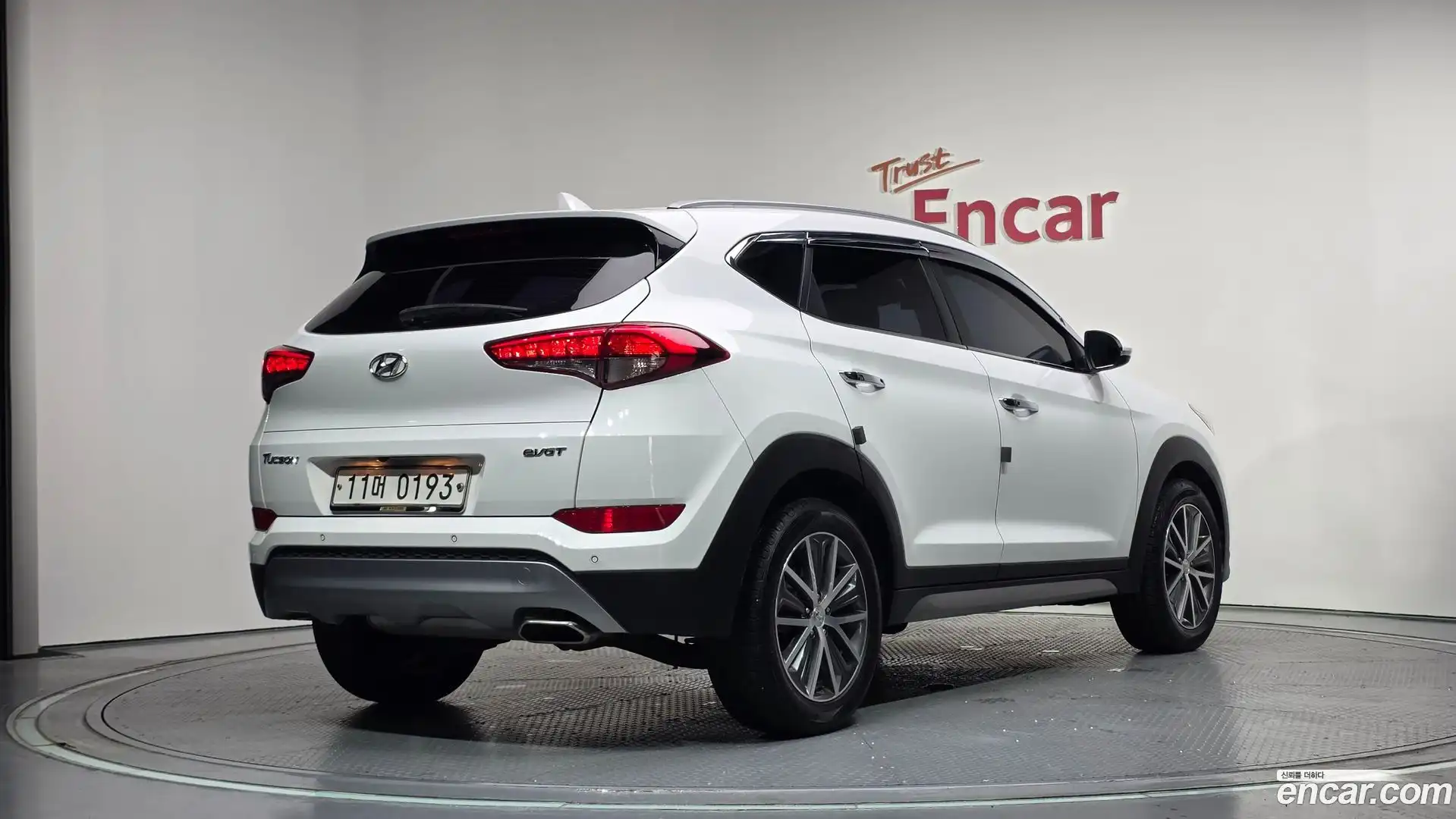 Tucson Hyundai 2016.11-OUTER-002