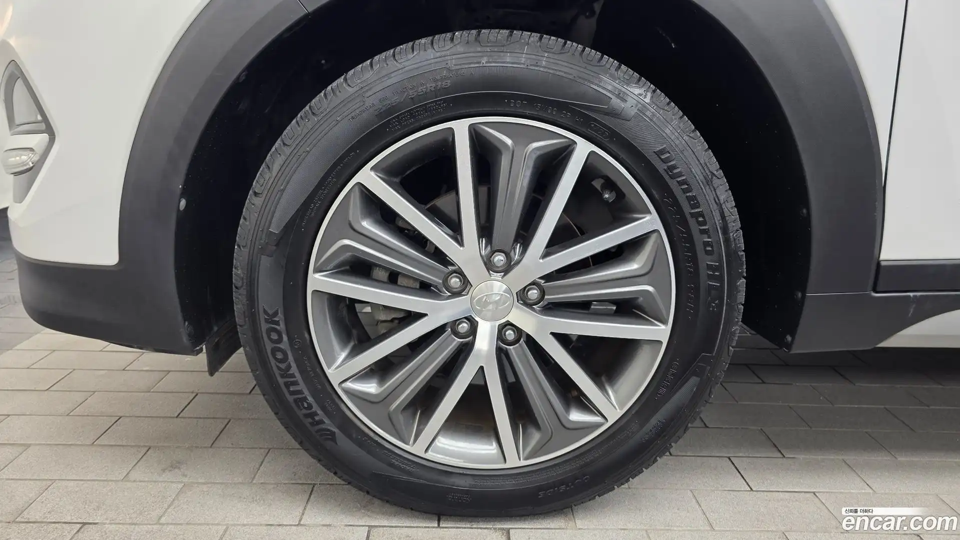 Tucson Hyundai 2016.11-OUTER-005