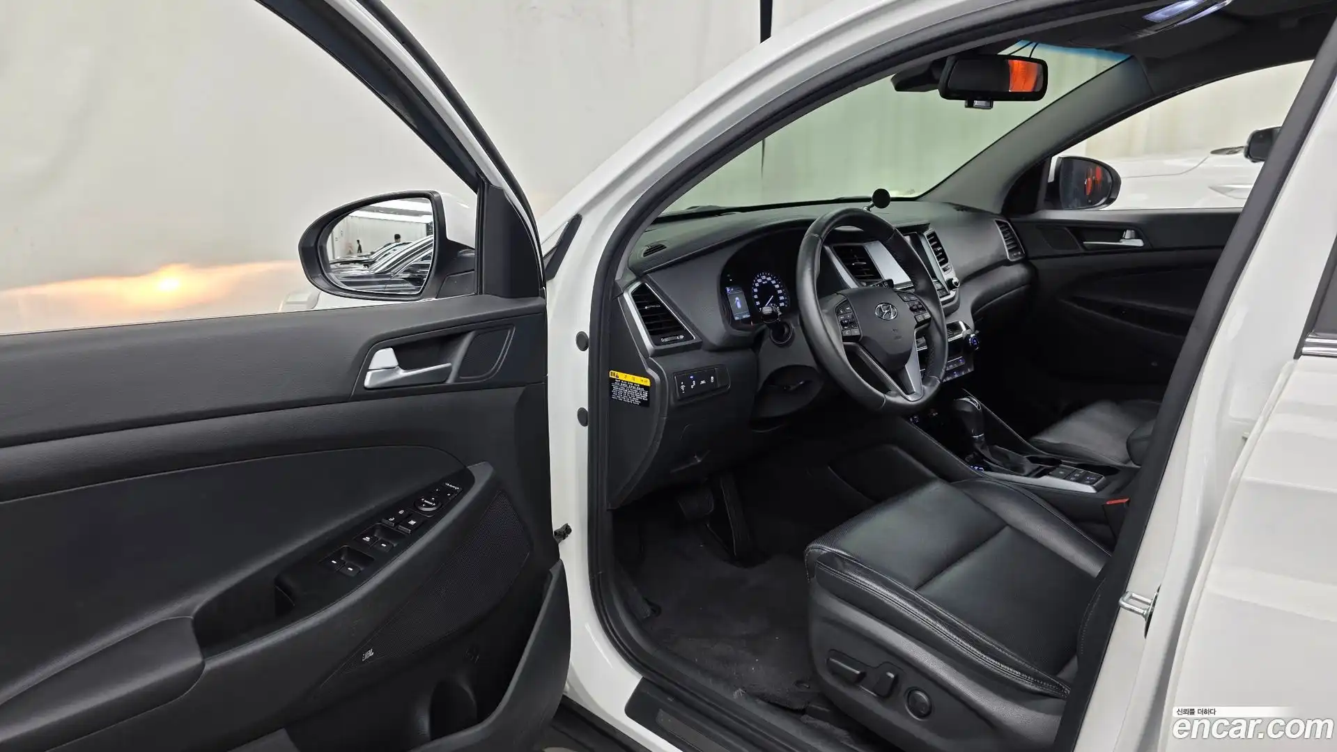 Tucson Hyundai 2016.11-INNER-010