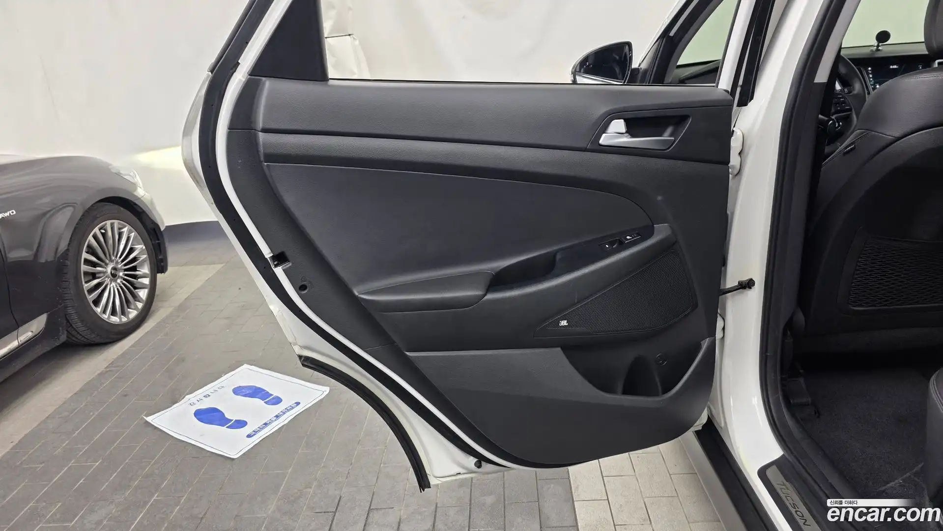 Tucson Hyundai 2016.11-INNER-035
