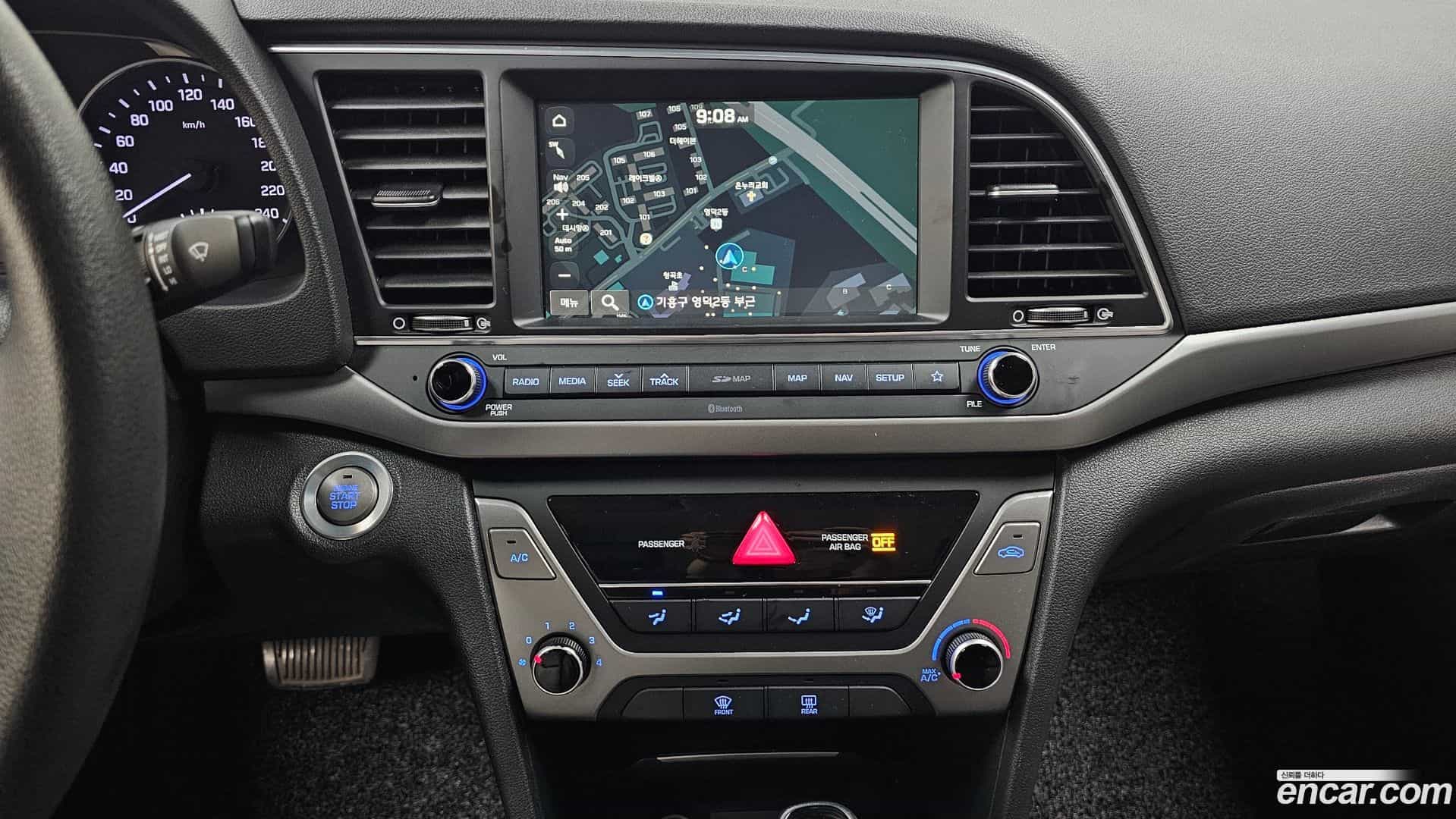 AVANTE Hyundai 2017.3-OPTION-016