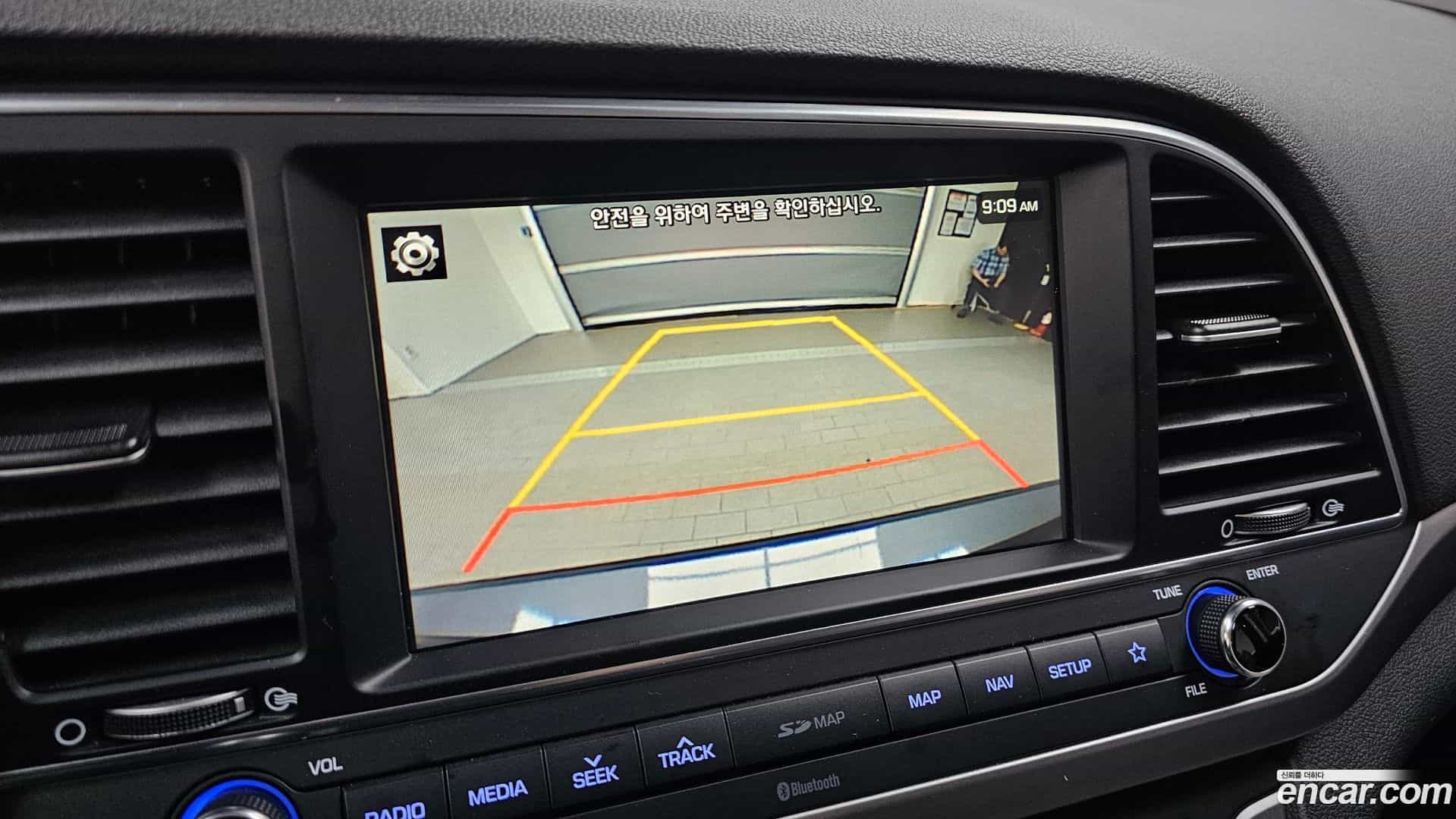 AVANTE Hyundai 2017.3-OPTION-018