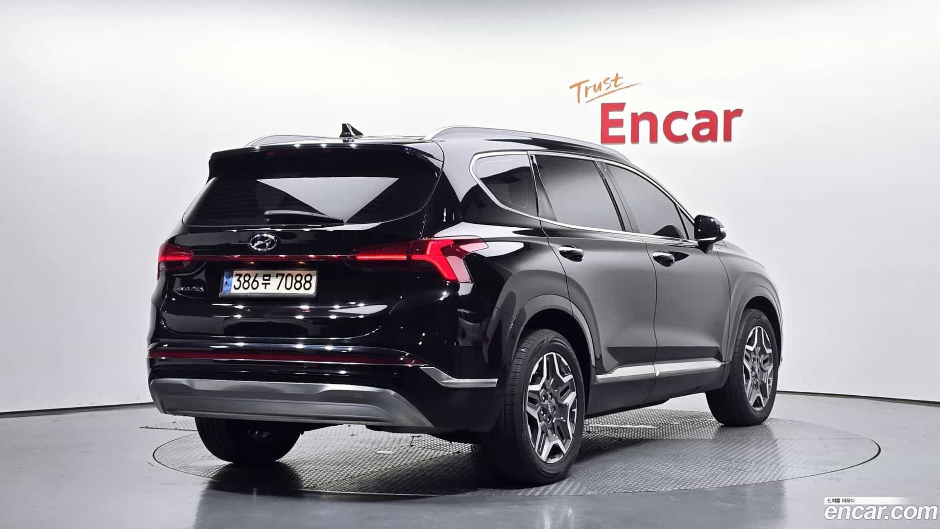 Santafe Hyundai 2021.11-OUTER-002
