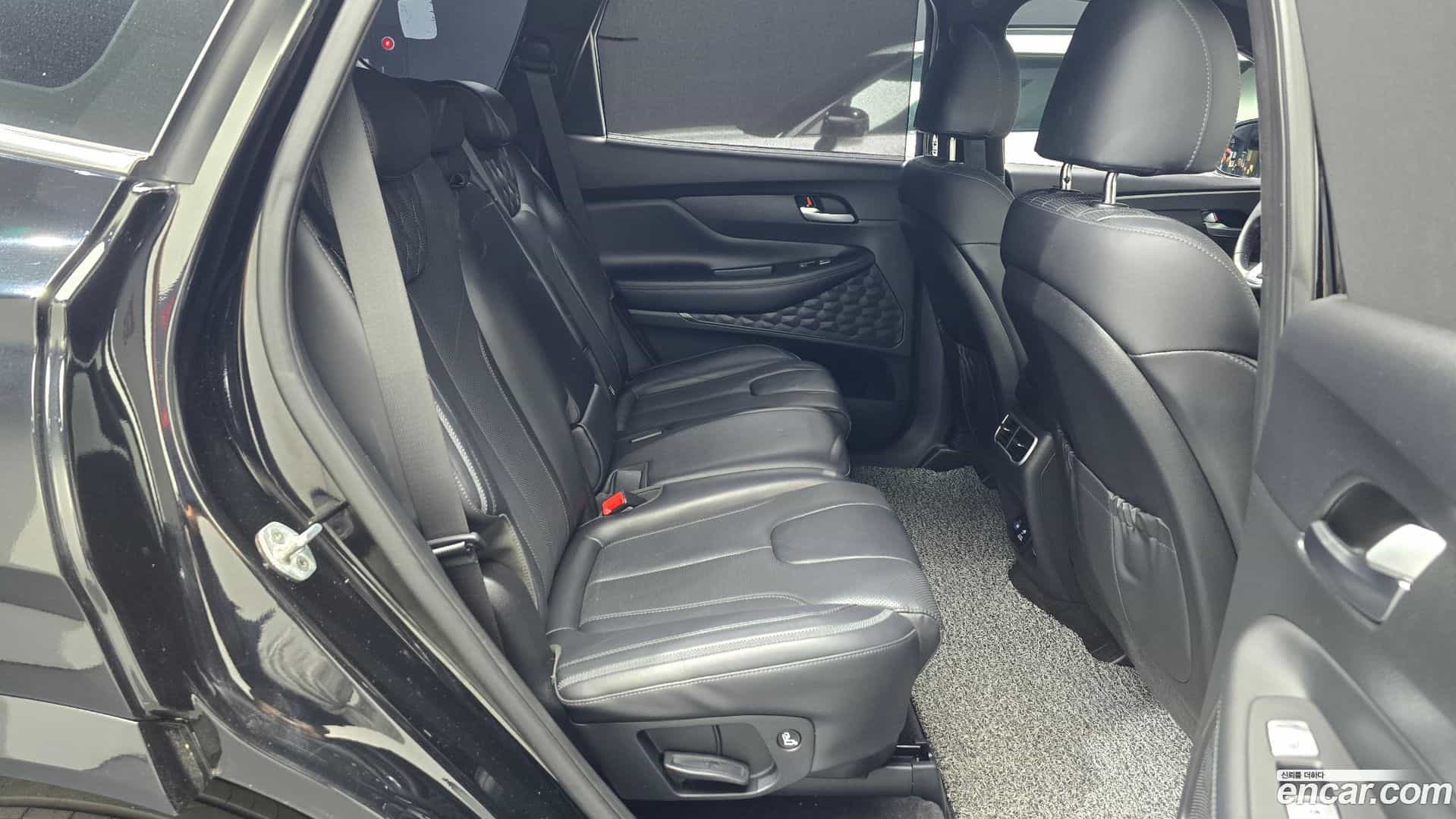 Santafe Hyundai 2021.11-INNER-036
