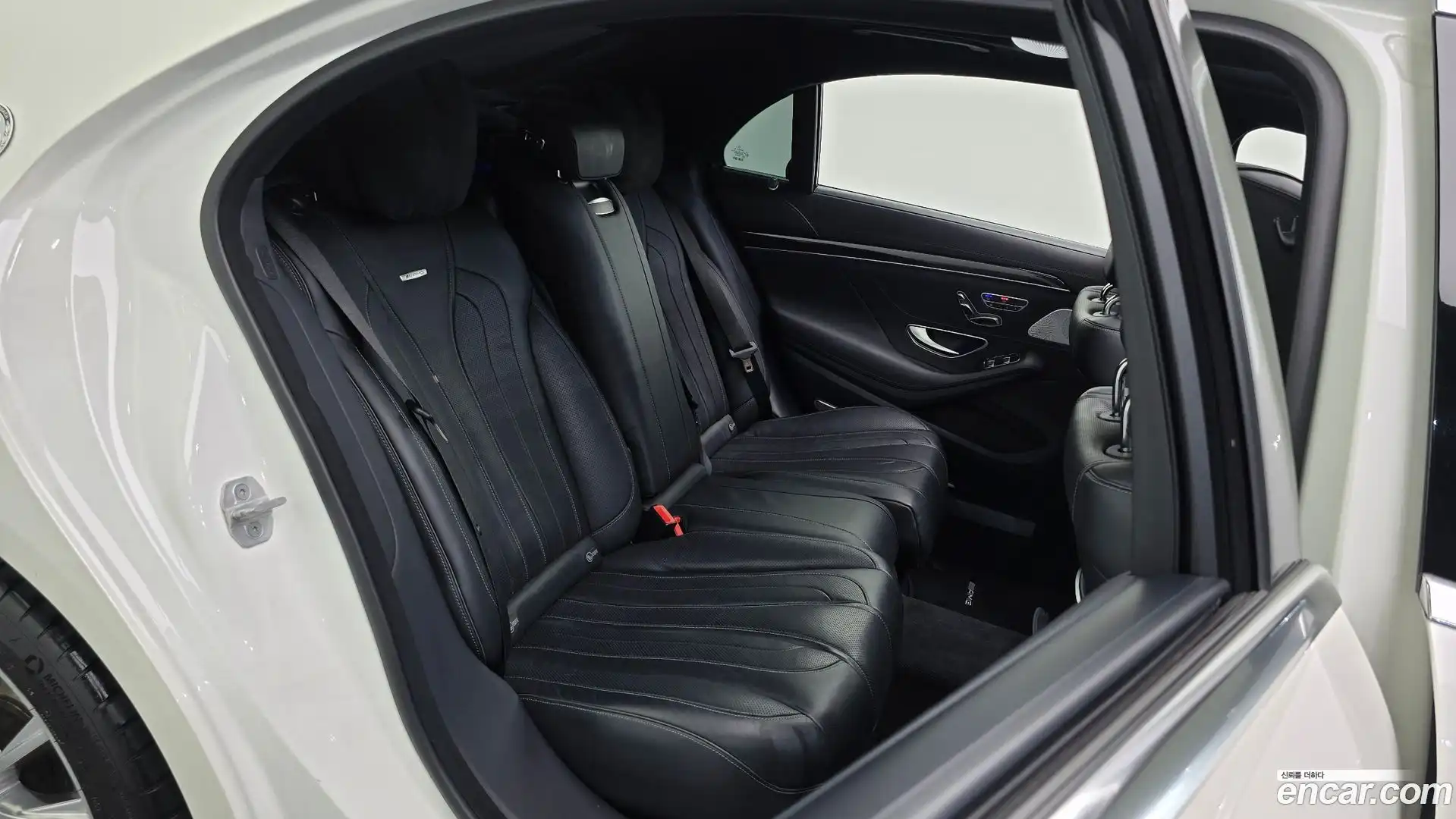 S-Class Mercedes-Benz 2017.1-OPTION-016