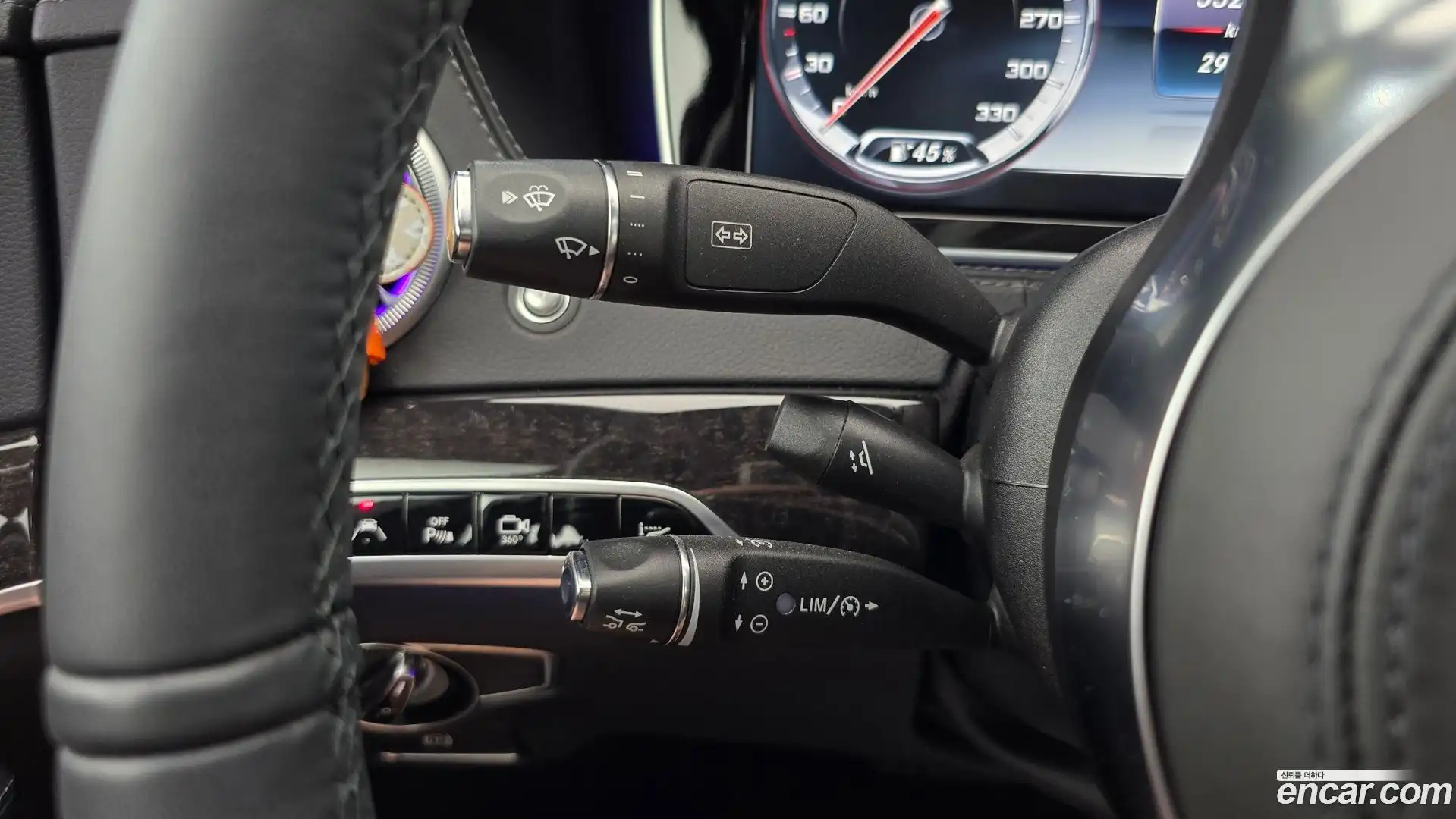 S-Class Mercedes-Benz 2017.1-OPTION-023
