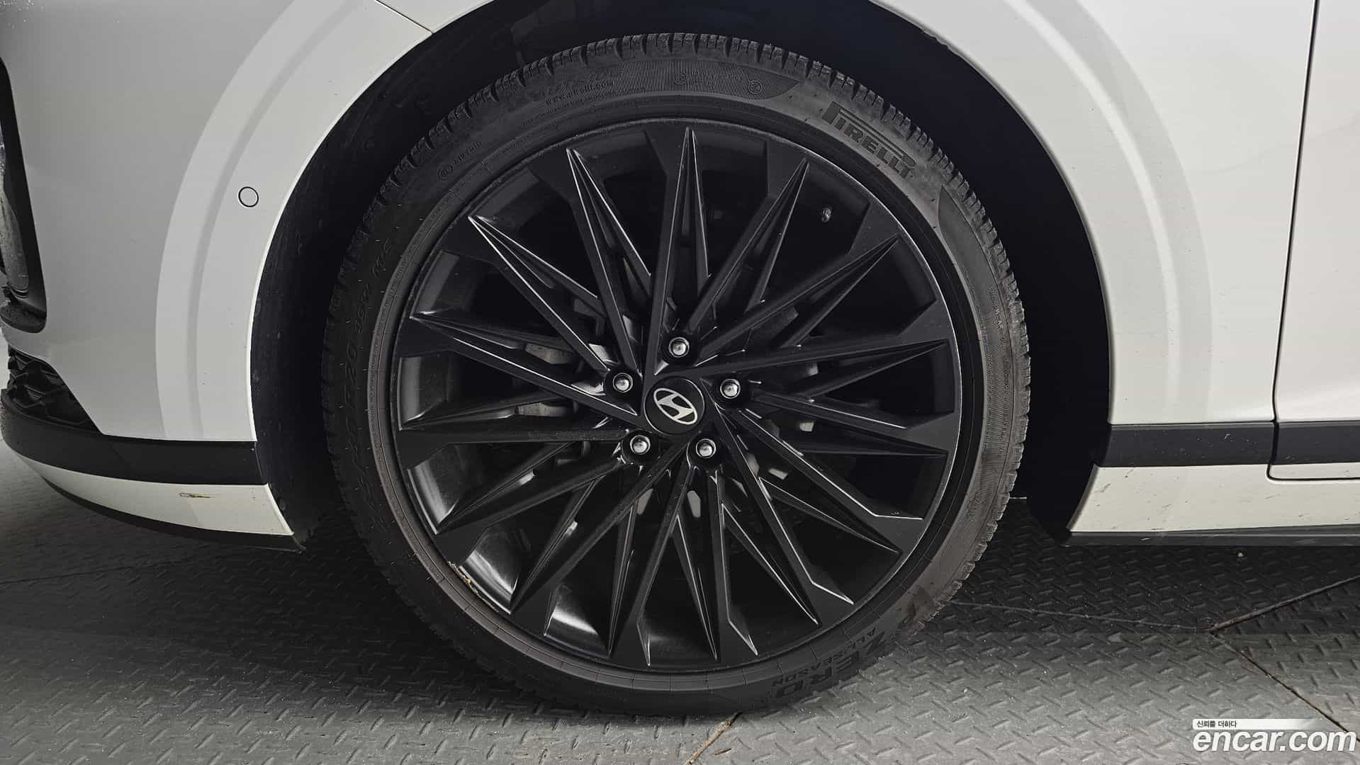 Grandeur Hyundai 2023.2-OUTER-005
