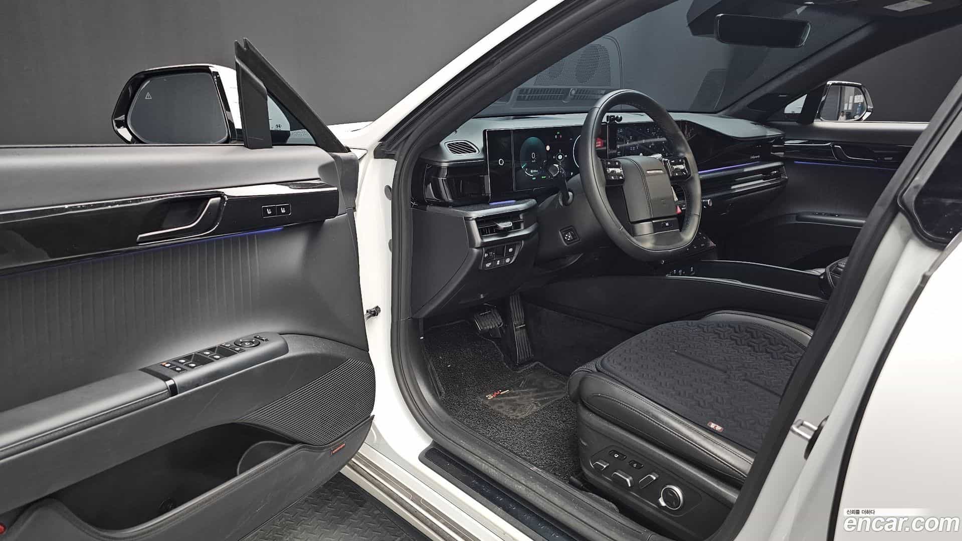 Grandeur Hyundai 2023.2-OPTION-015