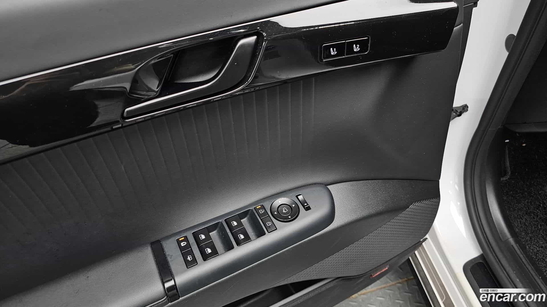 Grandeur Hyundai 2023.2-OPTION-023