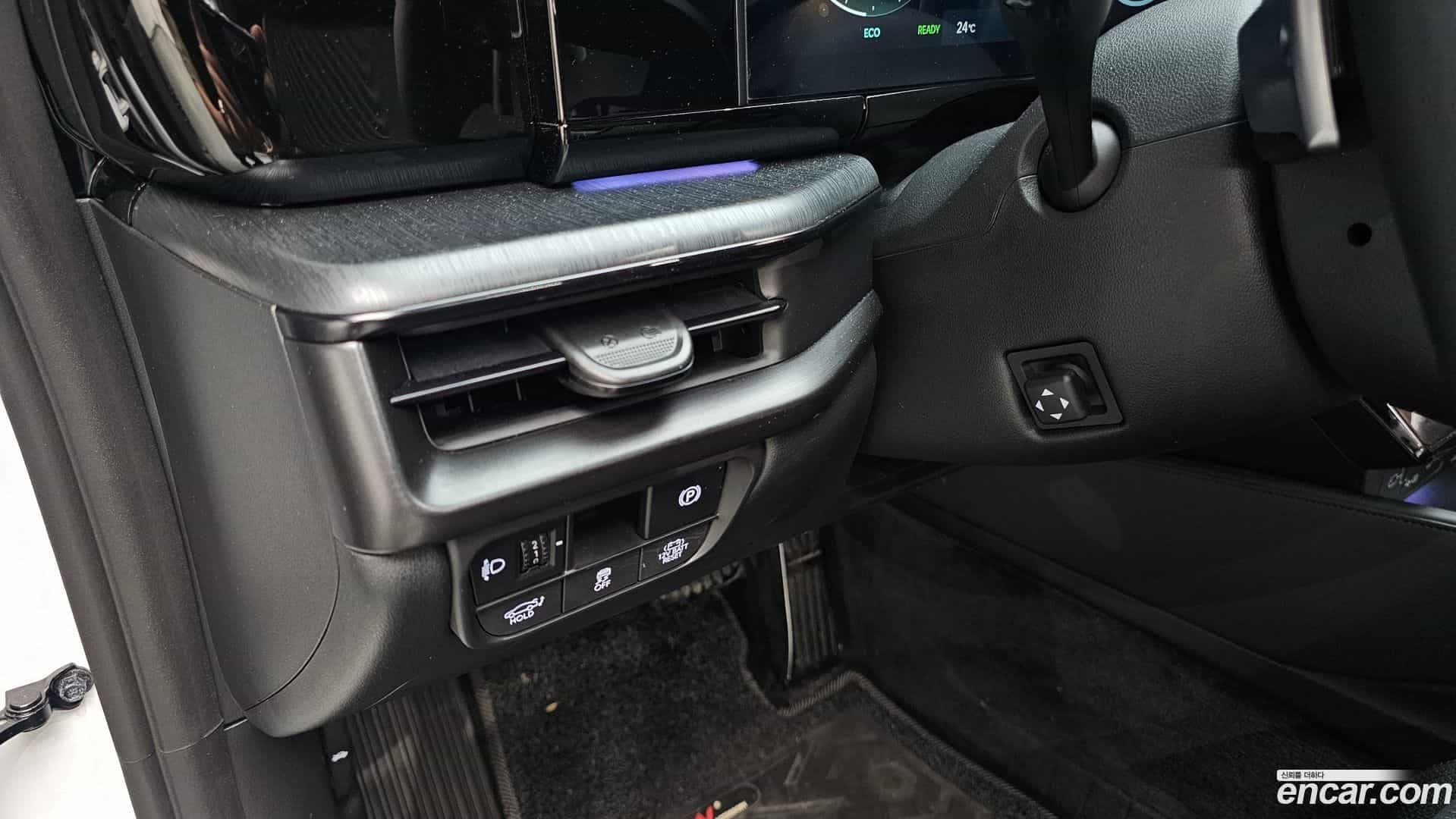 Grandeur Hyundai 2023.2-OPTION-024
